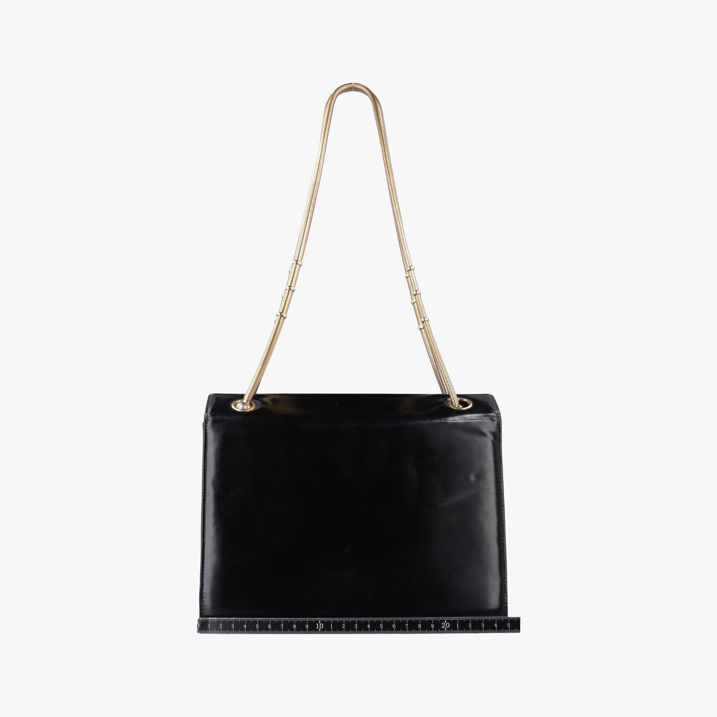 CC Snake Chain Flap Black Enamel A08699 4850347CC スネークチェーン フラップ ブラック エナメル A08699 4850347
