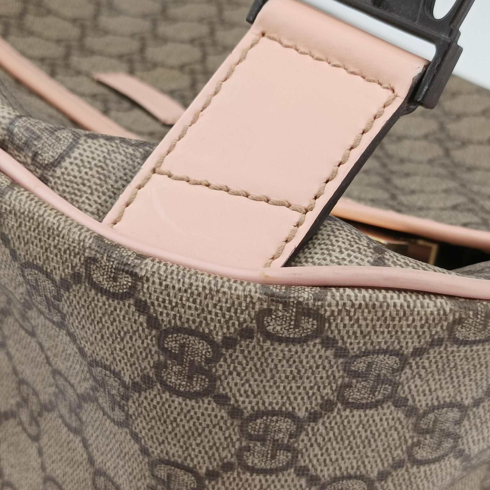 GG Plus Messenger Beige×Pink PVC coated canvas×Leather 201732 C4404997GGプラス メッセンジャー ベージュ×ピンク PVCコーティングキャンバス× レザー 201732 C4404997