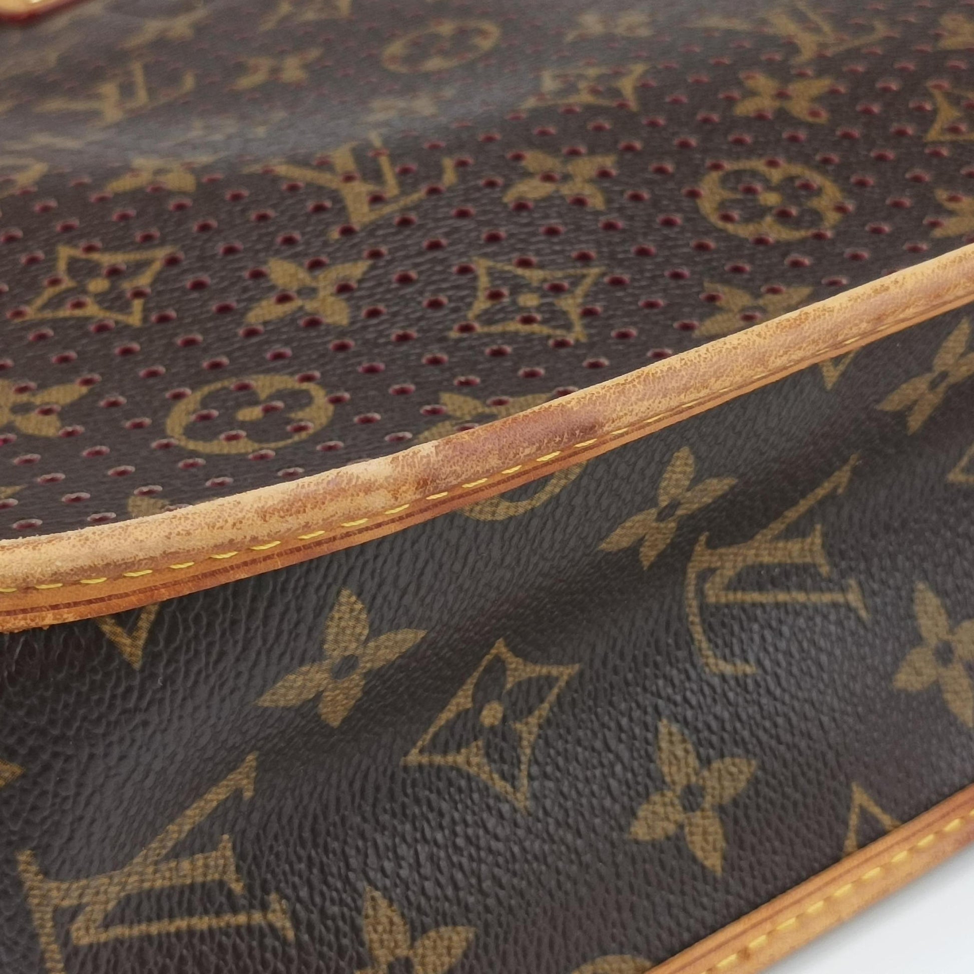 Musette brown×FUCHSIA Monogram Perforated M95172 TH0059ミュゼット モノグラム/ブラウン×フューシャ モノグラム ペルフォ M95172 TH0059