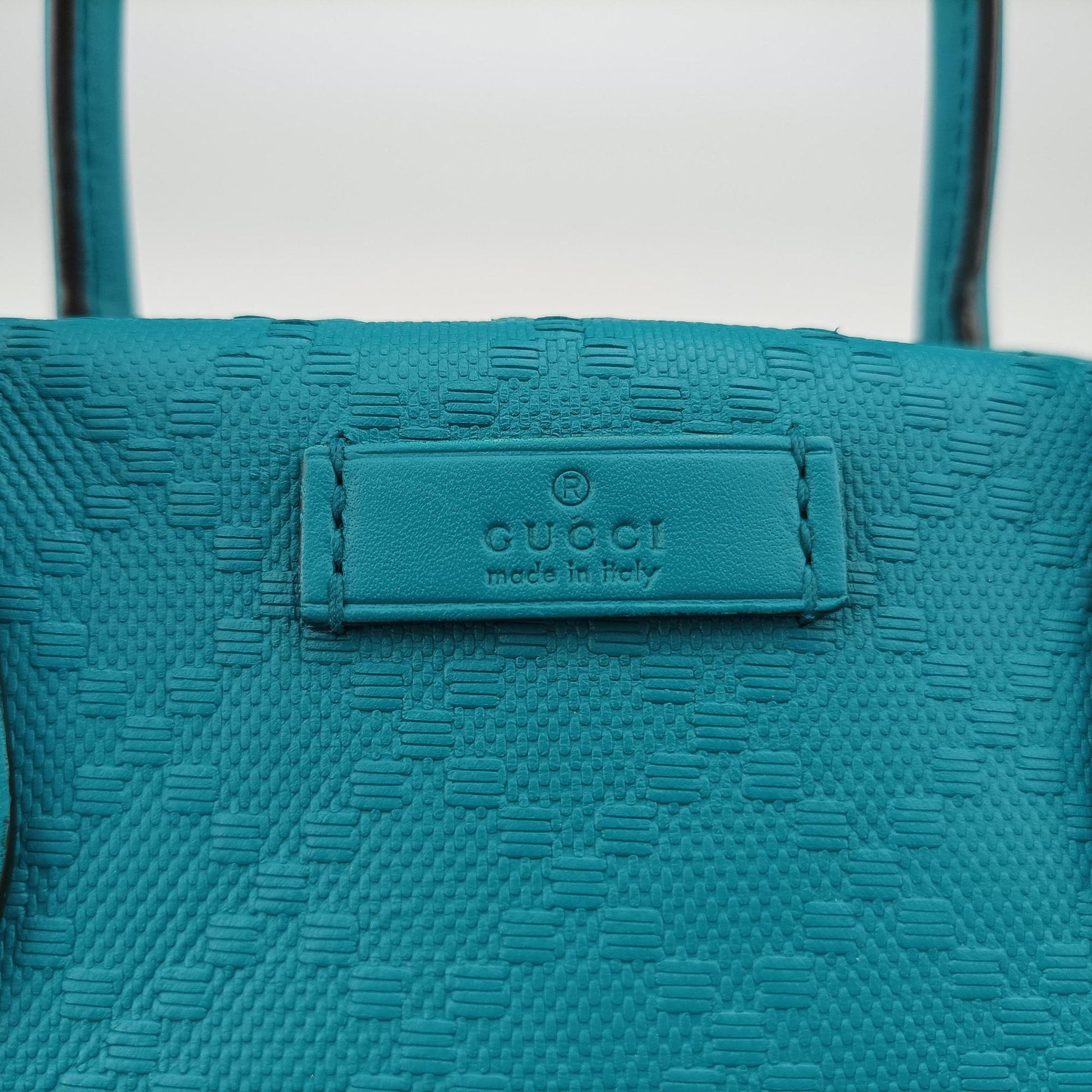 Bright Diamante Blue Leather 354224 A016250591ブライトディアマンテ ブルー レザー 354224 A016250591