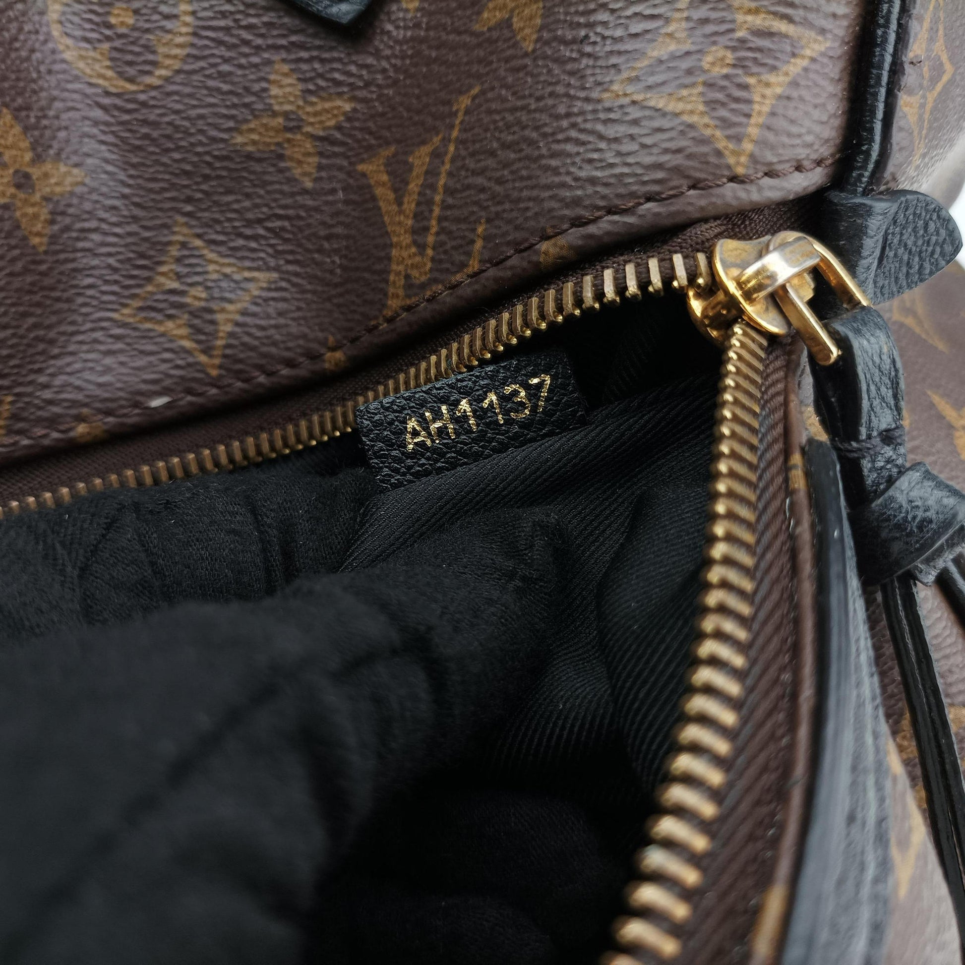 Tournel PM Brown×Noir Monogram Canvas×calf leather M44057 AH1137トゥルネルPM モノグラム/ブラウン×ノワール モノグラムキャンバス×カーフレザー M44057 AH1137