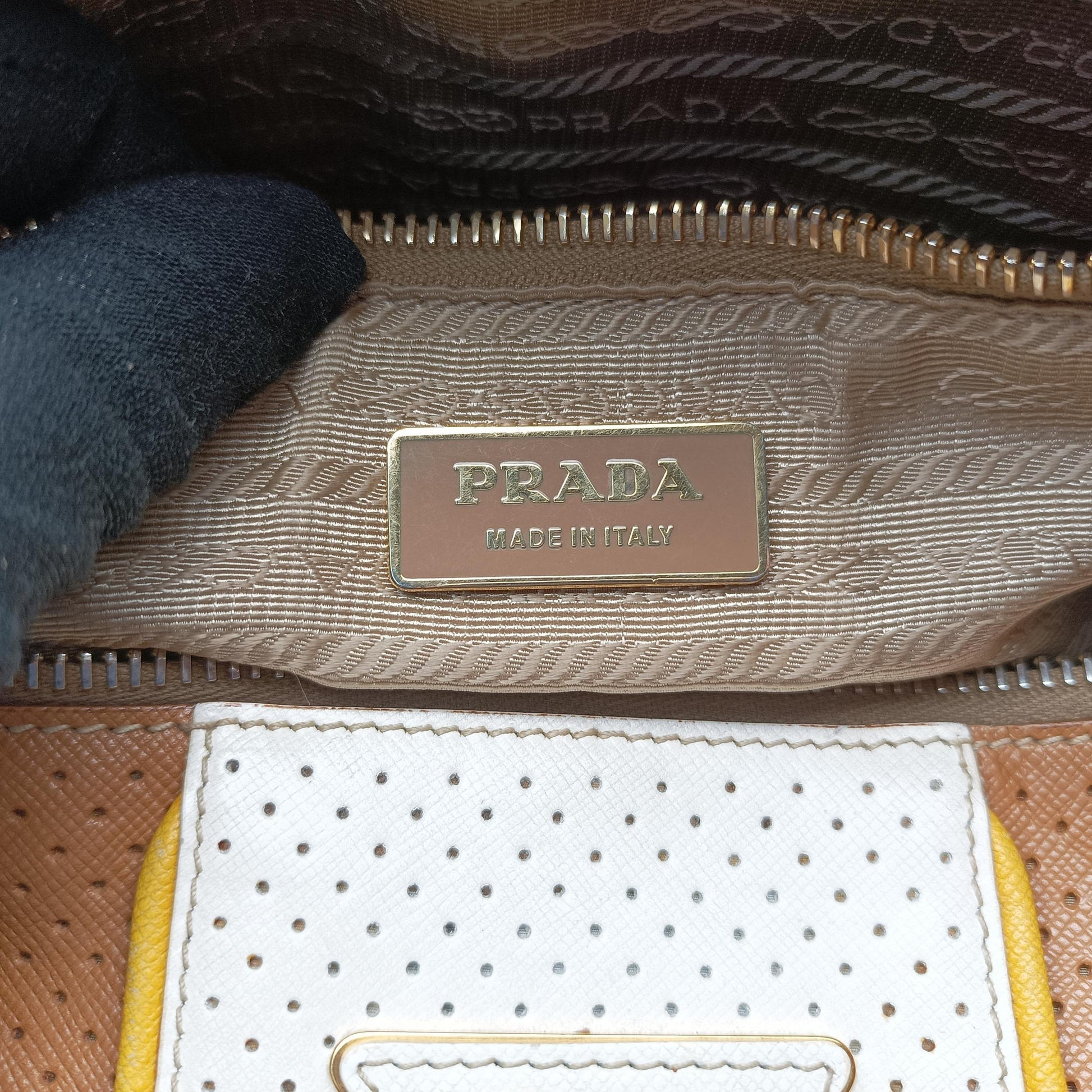 Fori Boston Beige × White leather BL0649 31 29フォリ ボストン ベージュ × ホワイト レザー BL0649 31 29