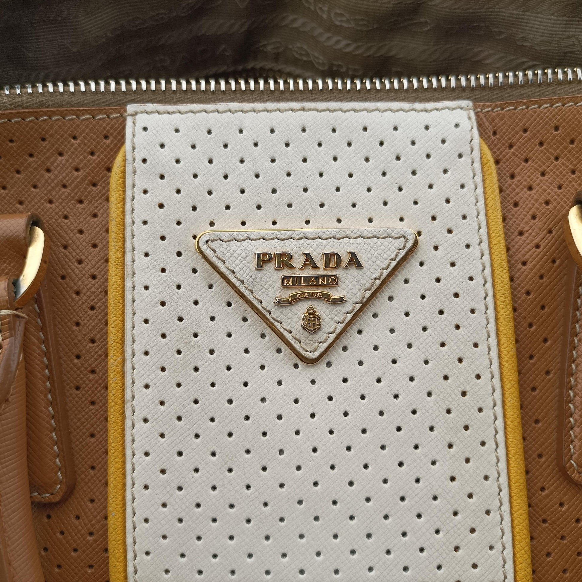 Fori Boston Beige × White leather BL0649 31 29フォリ ボストン ベージュ × ホワイト レザー BL0649 31 29