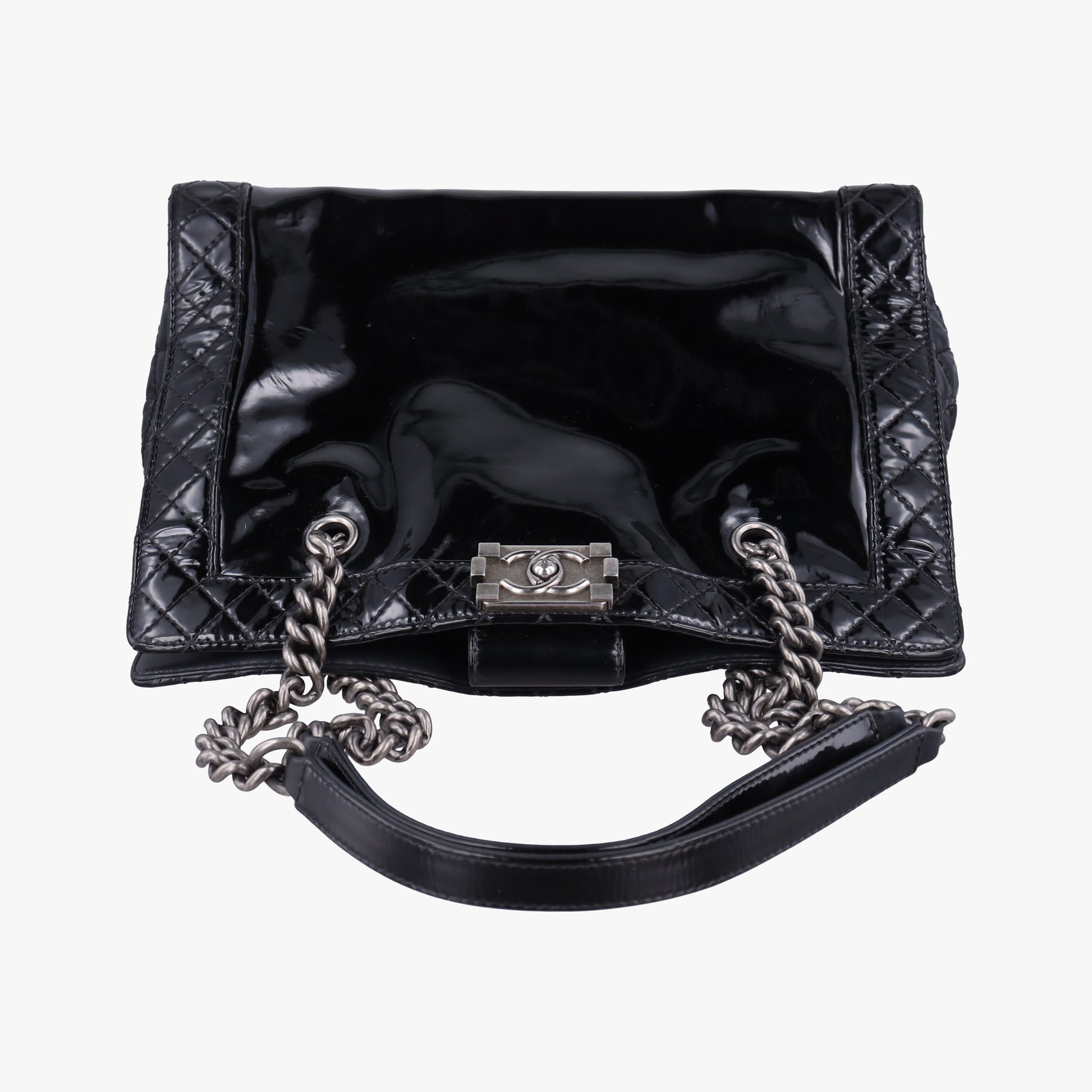 Boy Chanel Black Enamel A67949 18463163ボーイシャネル ブラック エナメル A67949 18463163