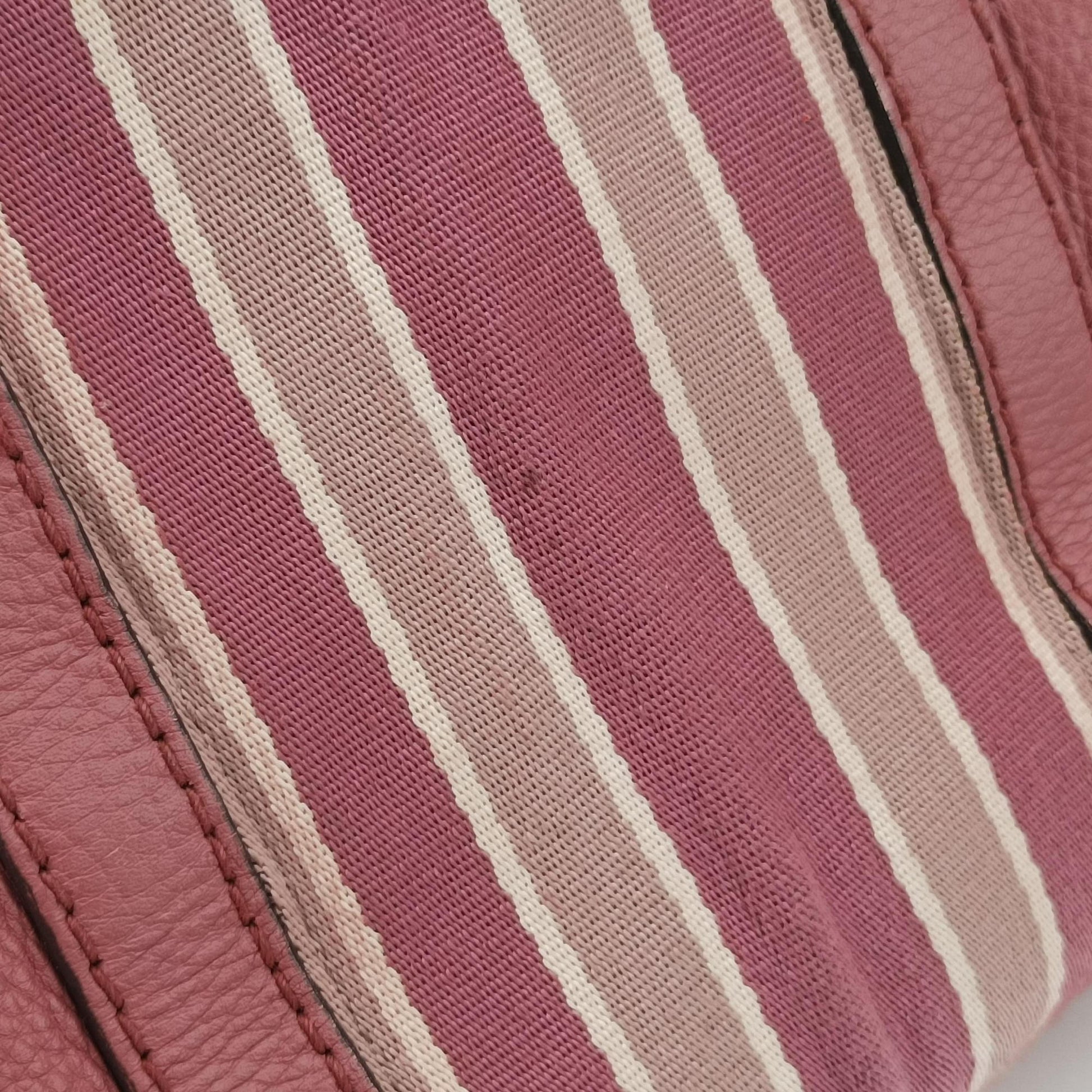 Sherry Line Pink Leather 247205 A013423104シェリーライン ピンク レザー 247205 A013423104
