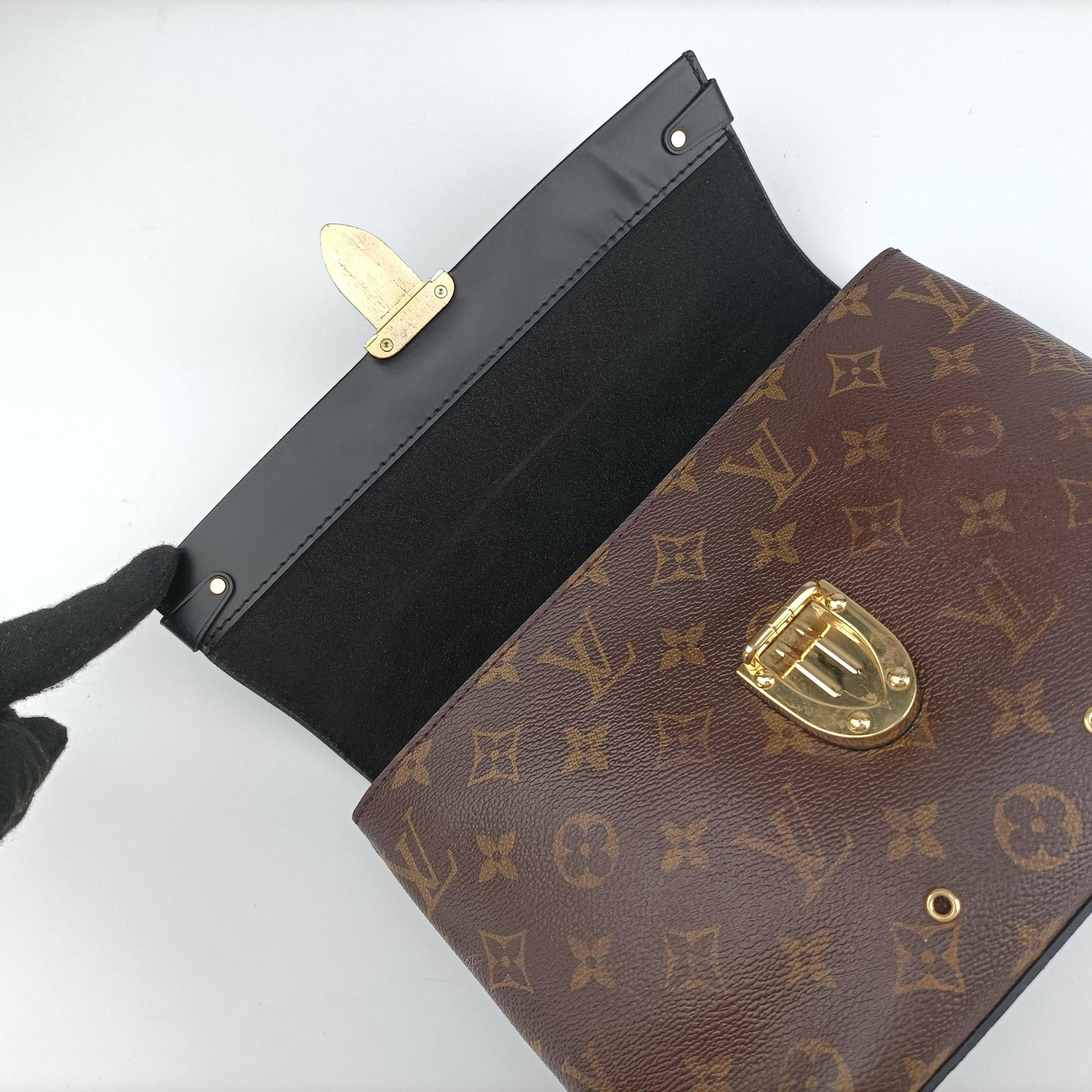 One-handle Flap MM　　 brown×black Monogram Canvas×calf leather M43125 FL2117ワンハンドルフラップMM モノグラム/ブラウン×ブラック モノグラムキャンバス×カーフレザー M43125 FL2117
