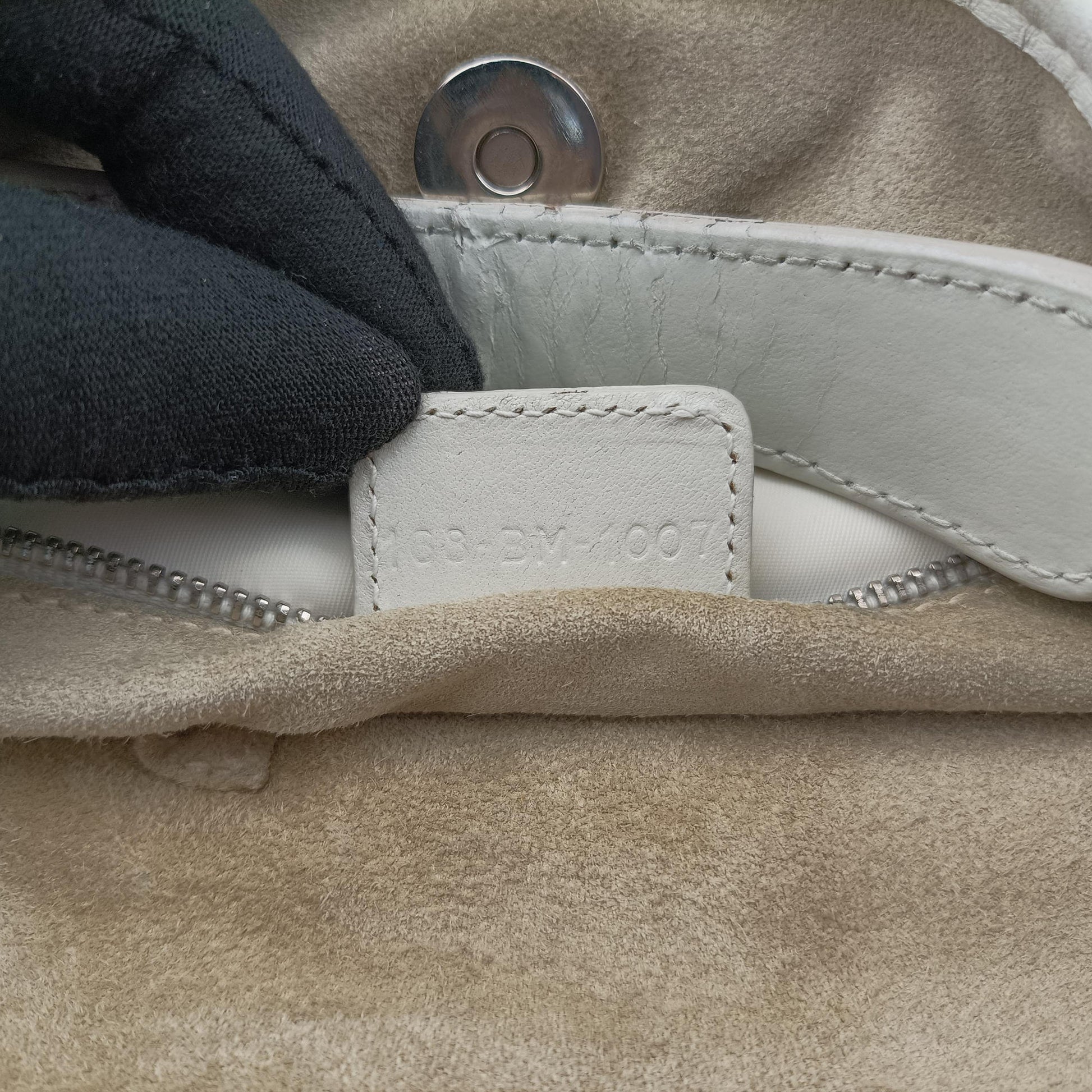 Soft lady dior hobo White lambskin 108-BM-1007ソフトレディディオールホーボー ホワイト ラムスキン 108-BM-1007