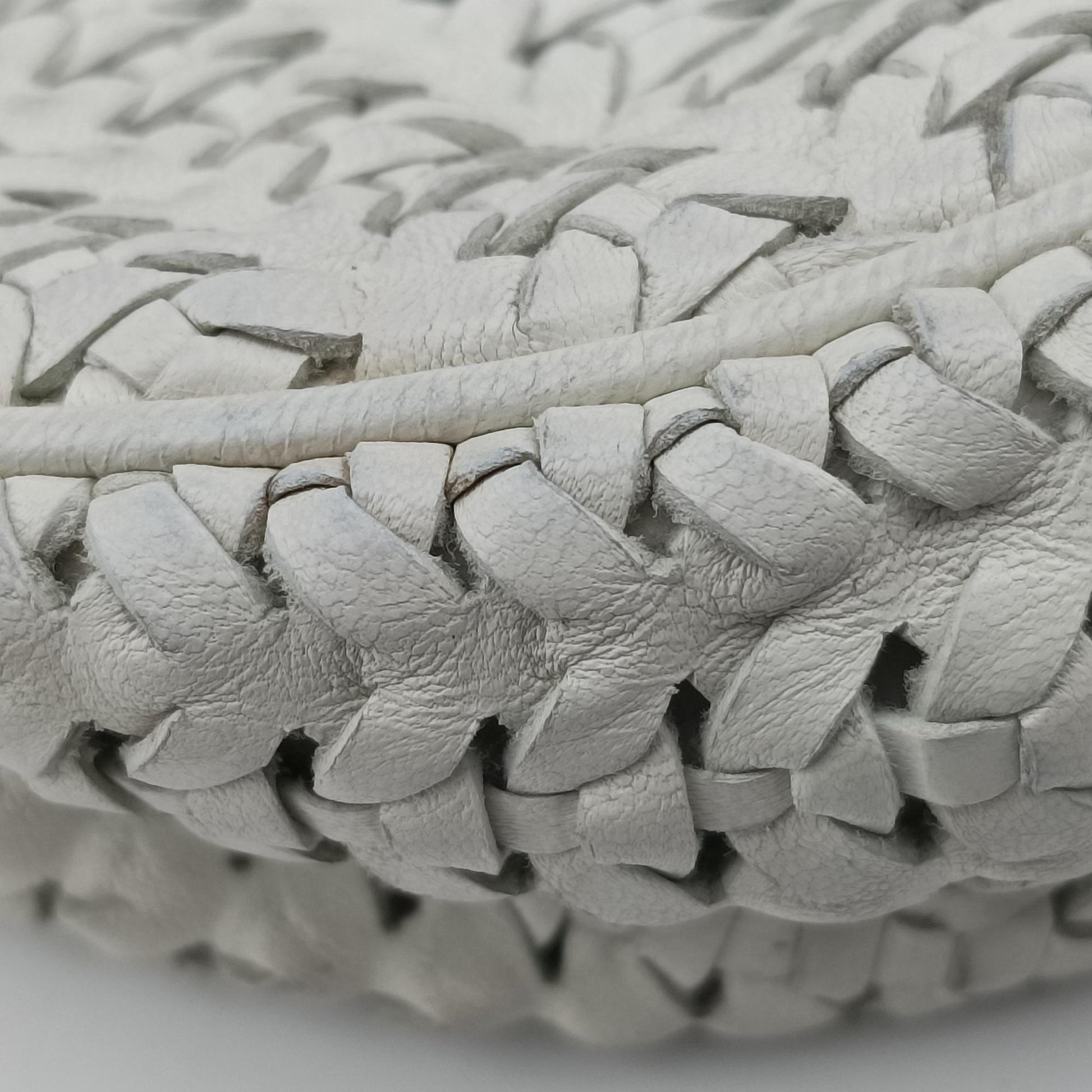 Soft lady dior hobo White lambskin 108-BM-1007ソフトレディディオールホーボー ホワイト ラムスキン 108-BM-1007