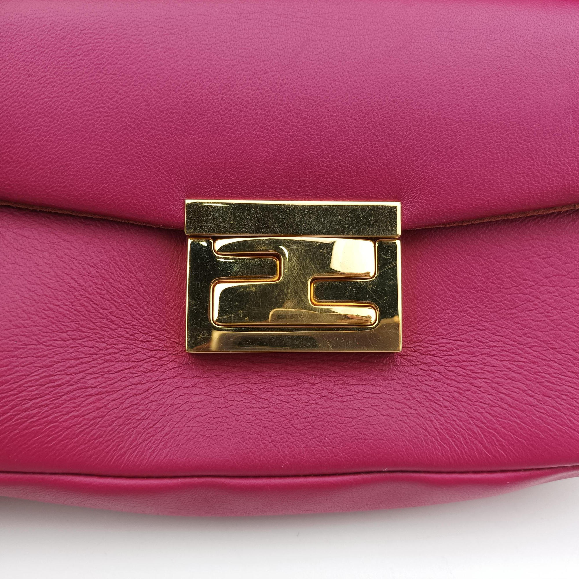 Mini Be Baguette Rose Leather 8M0315 8M0315-K47 139-0058ミニベバゲット ローズ レッド レザー 8M0315 8M0315-K47 139-0058