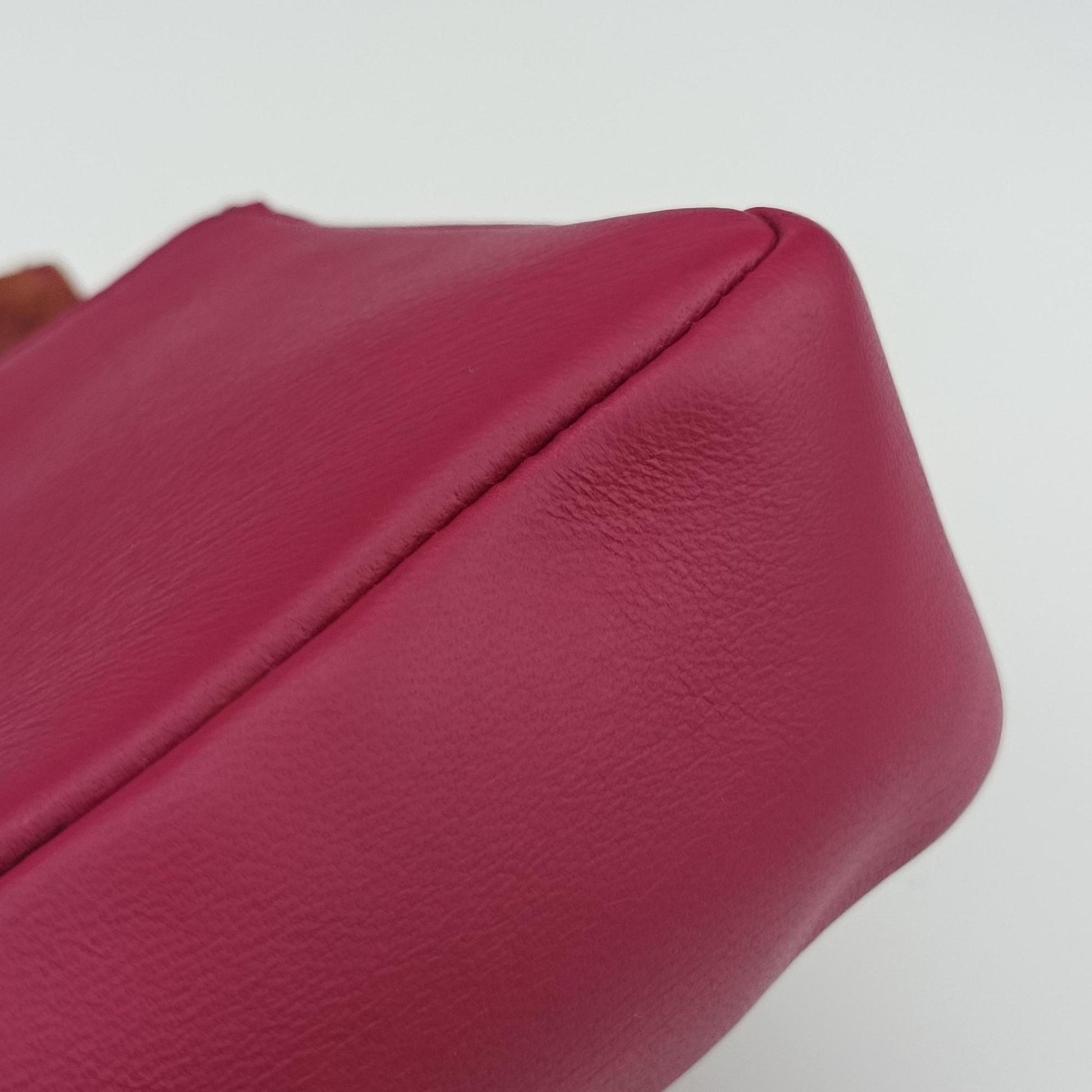 Mini Be Baguette Rose Leather 8M0315 8M0315-K47 139-0058ミニベバゲット ローズ レッド レザー 8M0315 8M0315-K47 139-0058