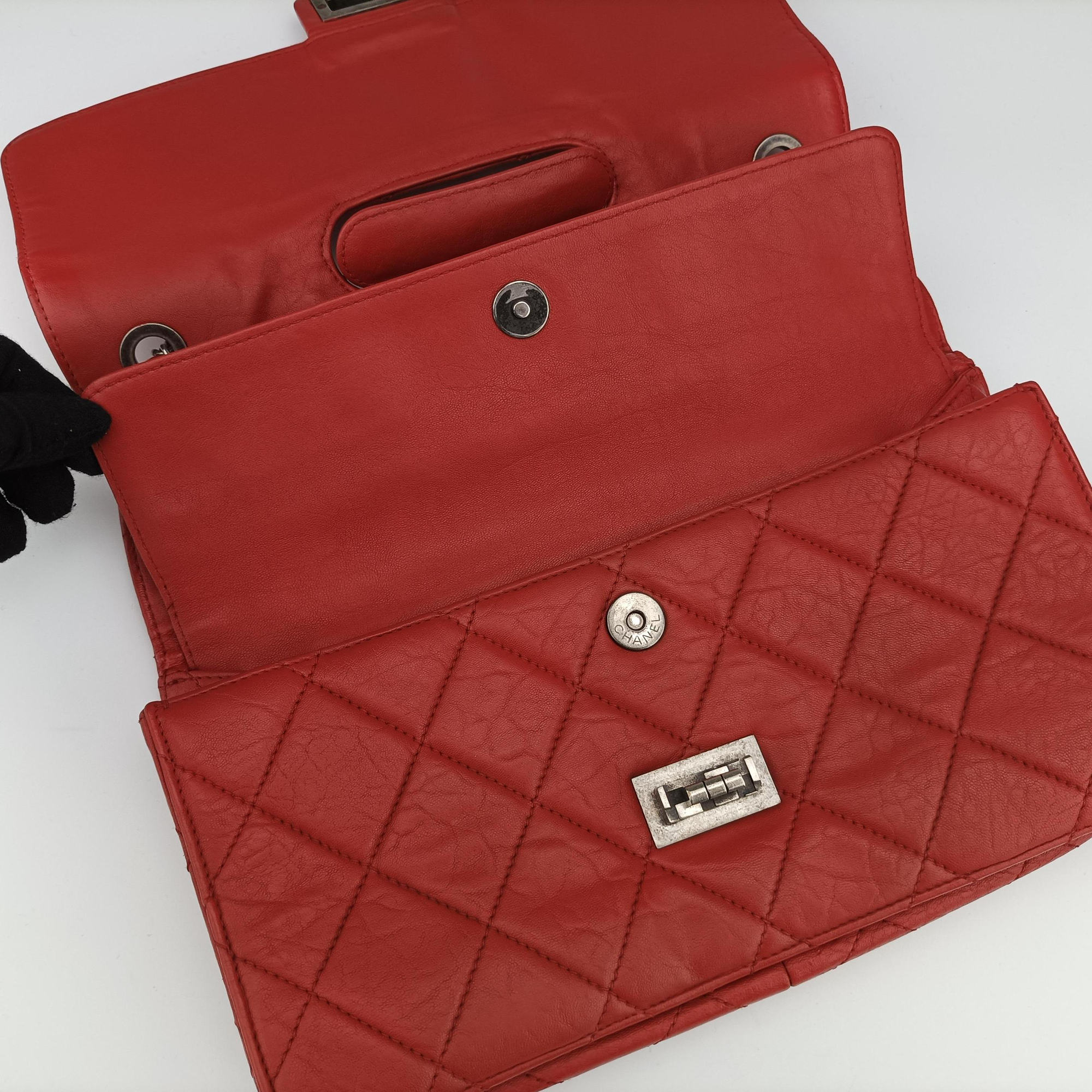 Paris-Byzance Take Away Flap Red lambskin A66738 15498333マトラッセ ターンロック 2.55 レッド ラムスキン A66738 15498333