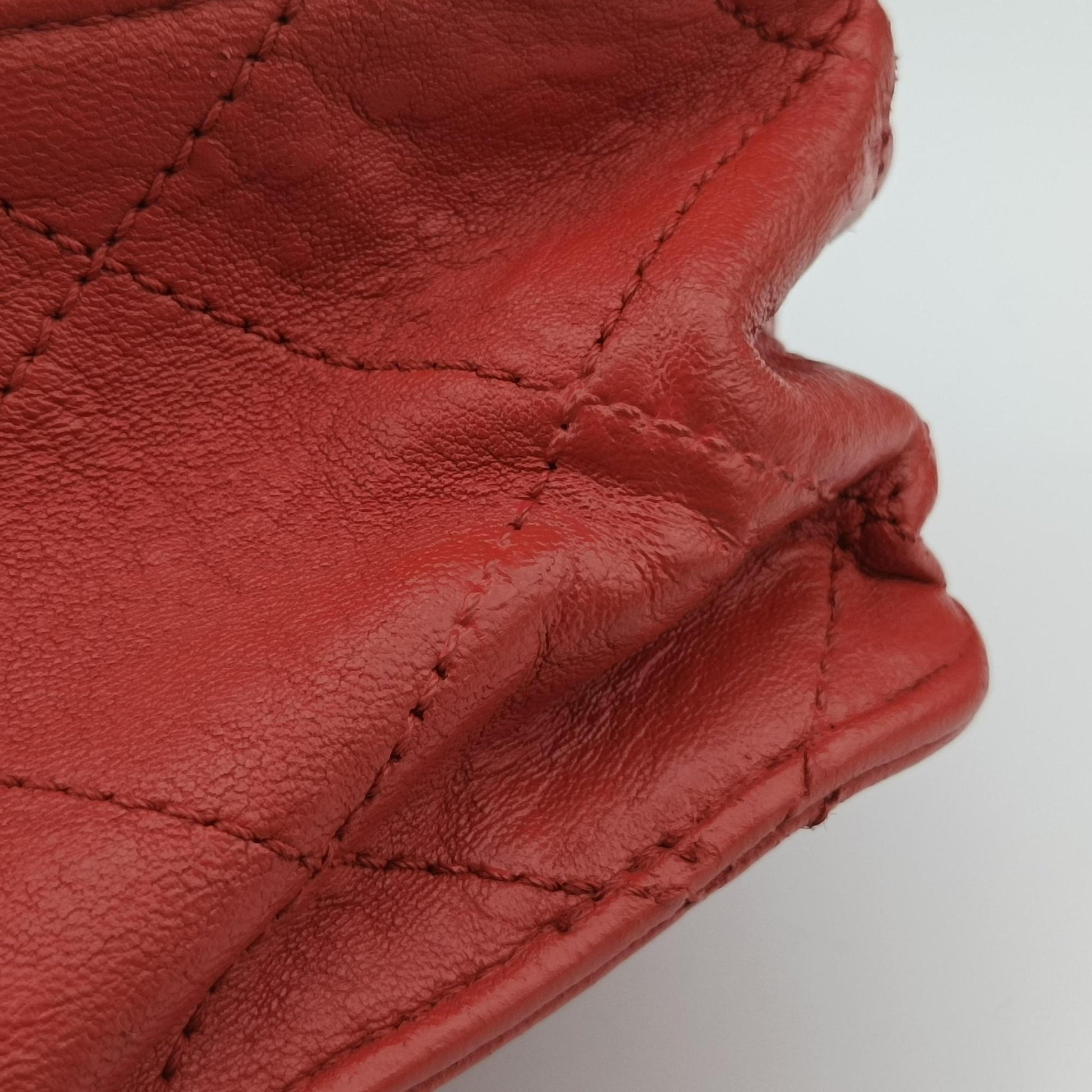 Paris-Byzance Take Away Flap Red lambskin A66738 15498333マトラッセ ターンロック 2.55 レッド ラムスキン A66738 15498333