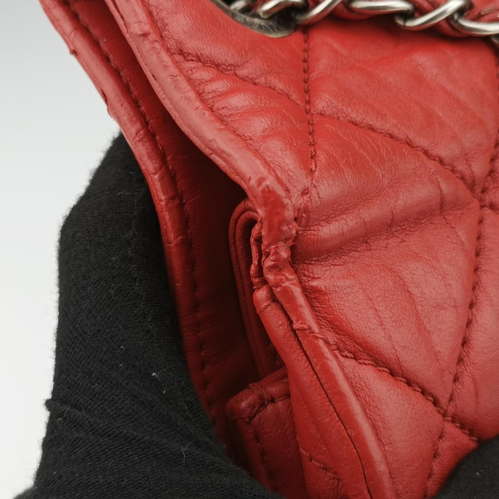 Paris-Byzance Take Away Flap Red lambskin A66738 15498333マトラッセ ターンロック 2.55 レッド ラムスキン A66738 15498333