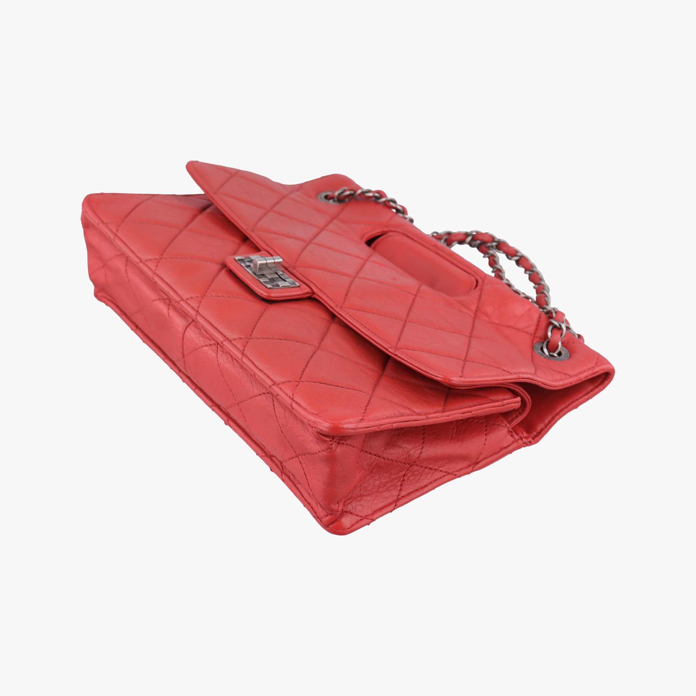 Paris-Byzance Take Away Flap Red lambskin A66738 15498333マトラッセ ターンロック 2.55 レッド ラムスキン A66738 15498333
