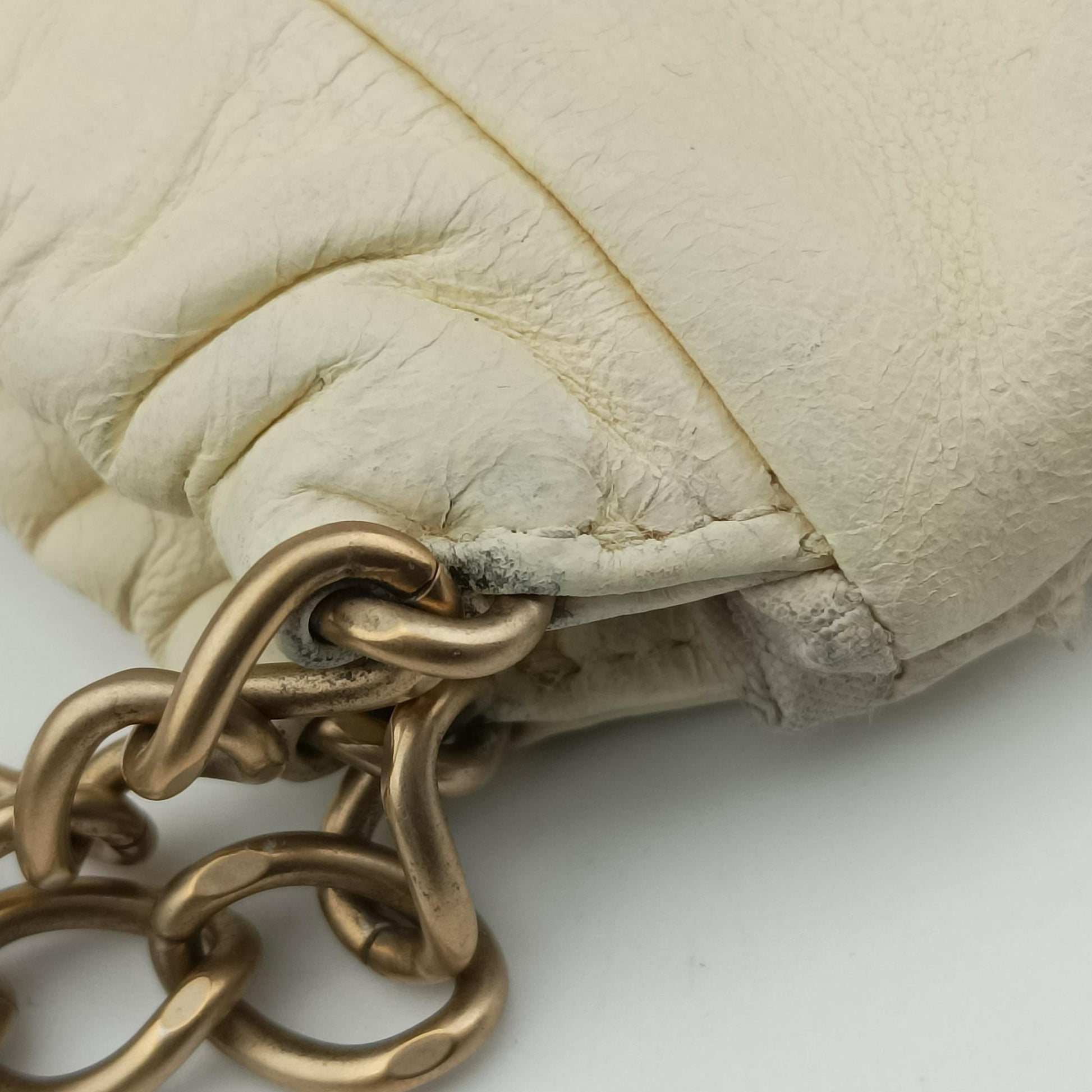 Wild Stitch Camellia Cream lambskin A25484 8984346ワイルドステッチ カメリア クリーム ラムスキン A25484 8984346