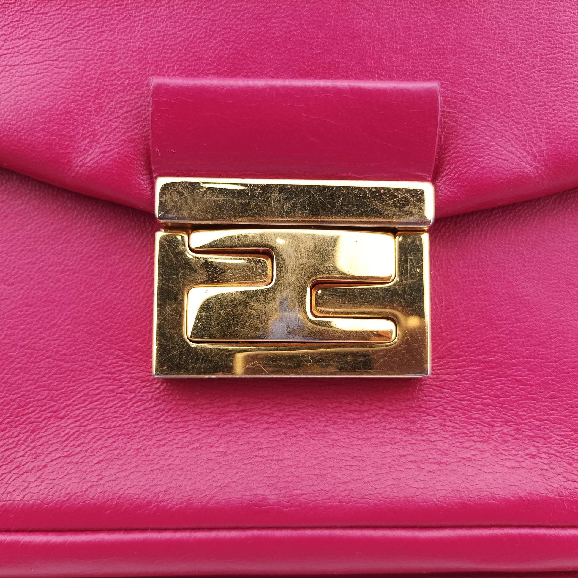 Be Baguette Rose Leather 8BR677 8BR677-P05-139-2566ビー バゲット ローズレッド レザー 8BR677 8BR677-P05-139-2566