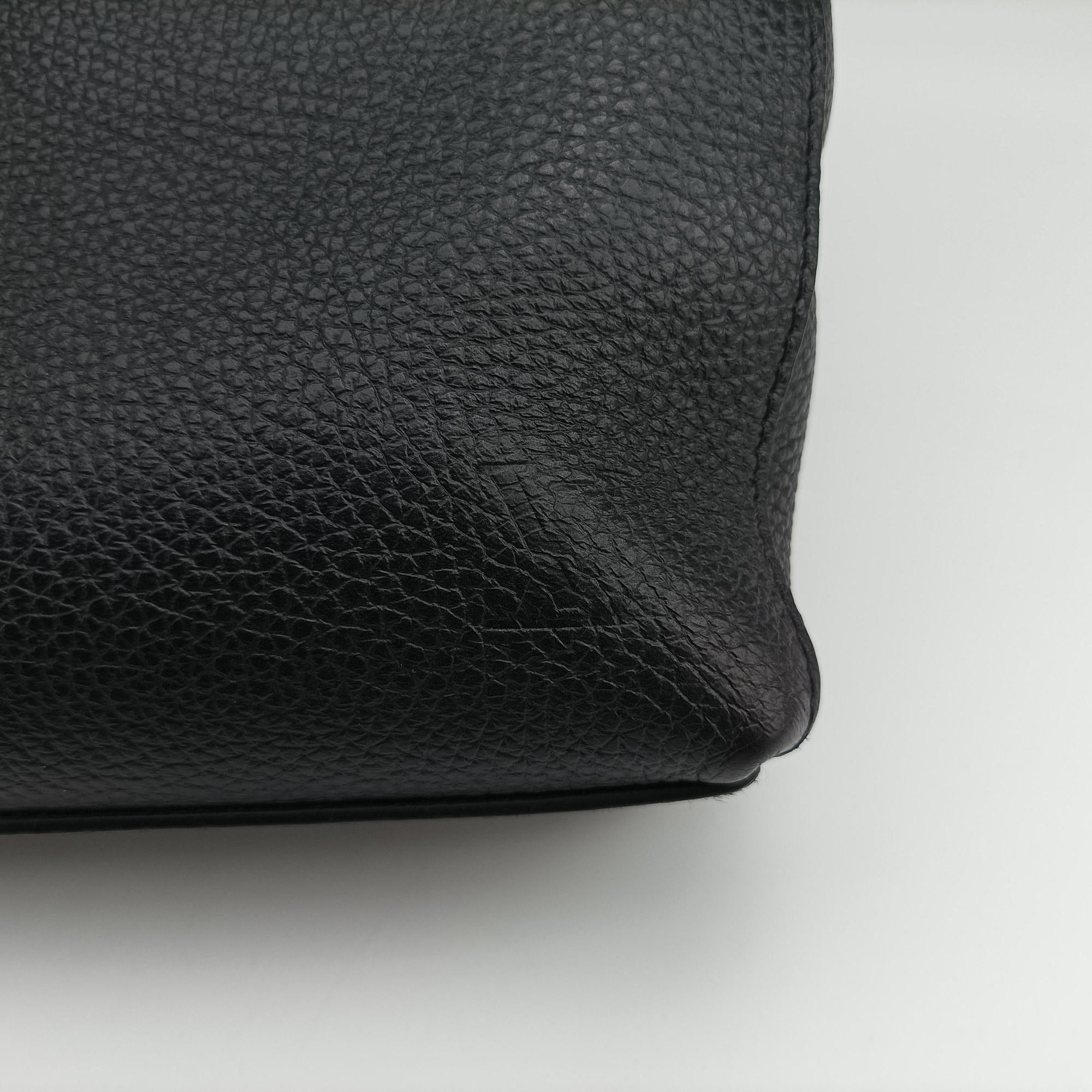 Victor Noir Taurillon Leather M41352 AH3155ヴィクトール ノワール トリヨン レザー M41352 AH3155