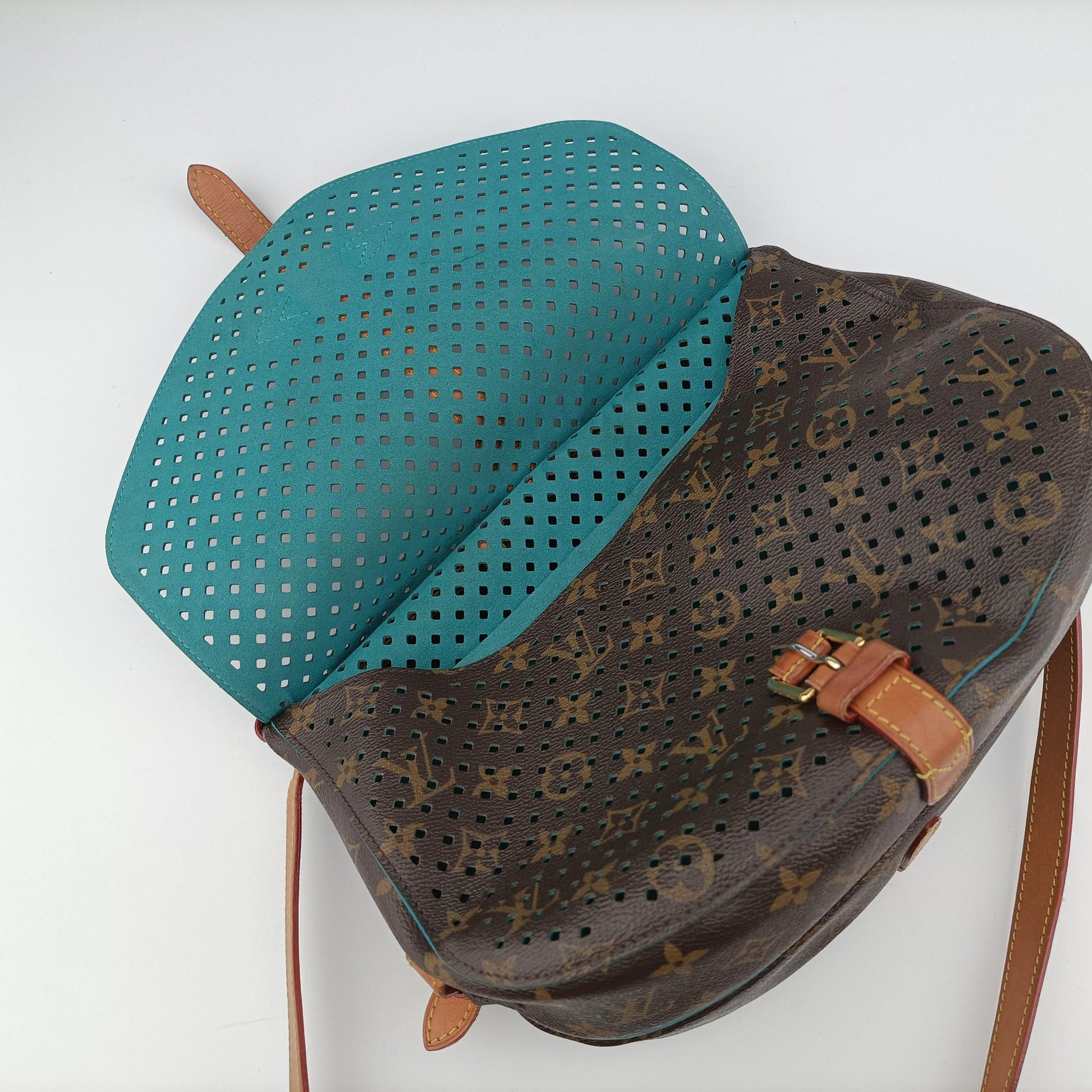 Flore Saumur 30 Brown×Turquoise Monogram Perfo M93998 TJ4111フローレ ソミュール30 モノグラム/ブラウン×テュルコワーズ モノグラム ペルフォ M93998 TJ4111