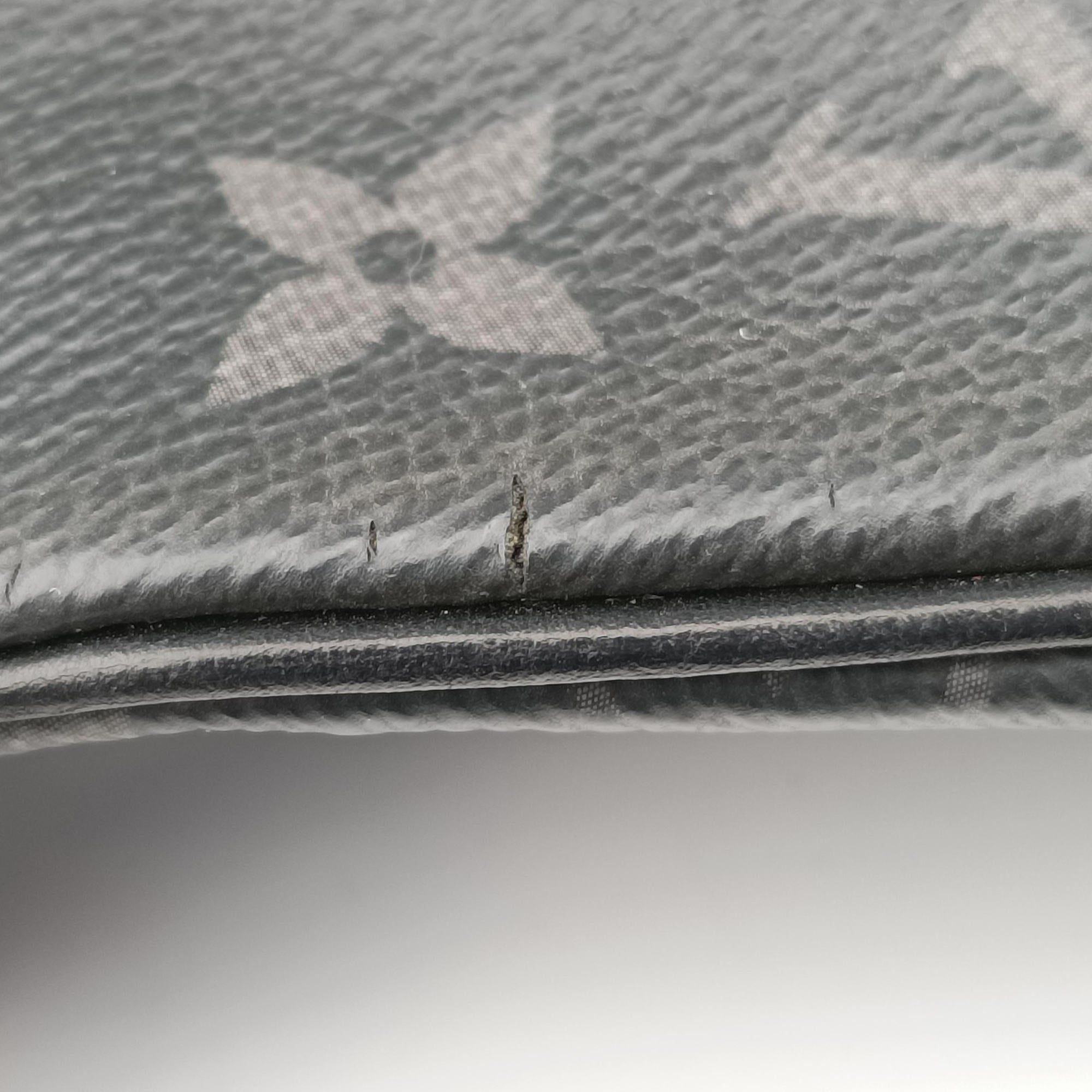 Discovery Bum Bag Black Monogram eclipse M44336 CA1129ディスカバリーバムバッグ ブラック モノグラム エクリプス M44336 CA1129