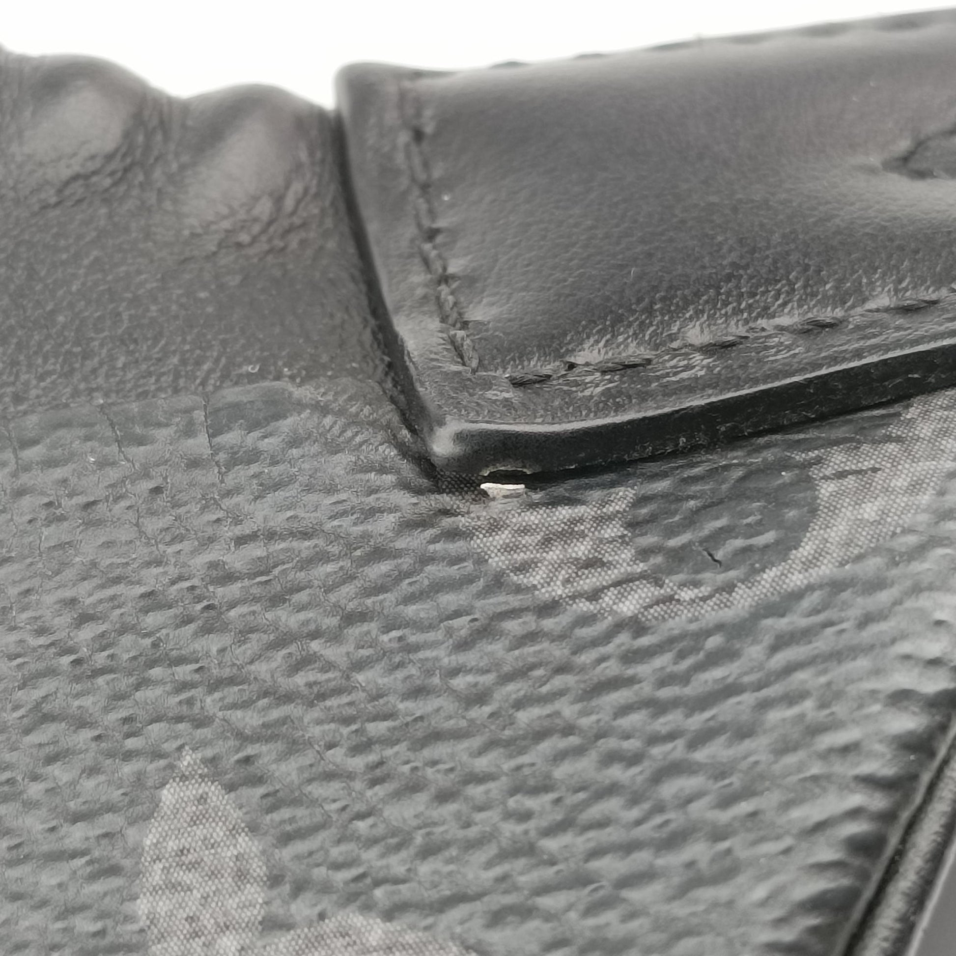 Discovery Bum Bag Black Monogram eclipse M44336 CA1129ディスカバリーバムバッグ ブラック モノグラム エクリプス M44336 CA1129