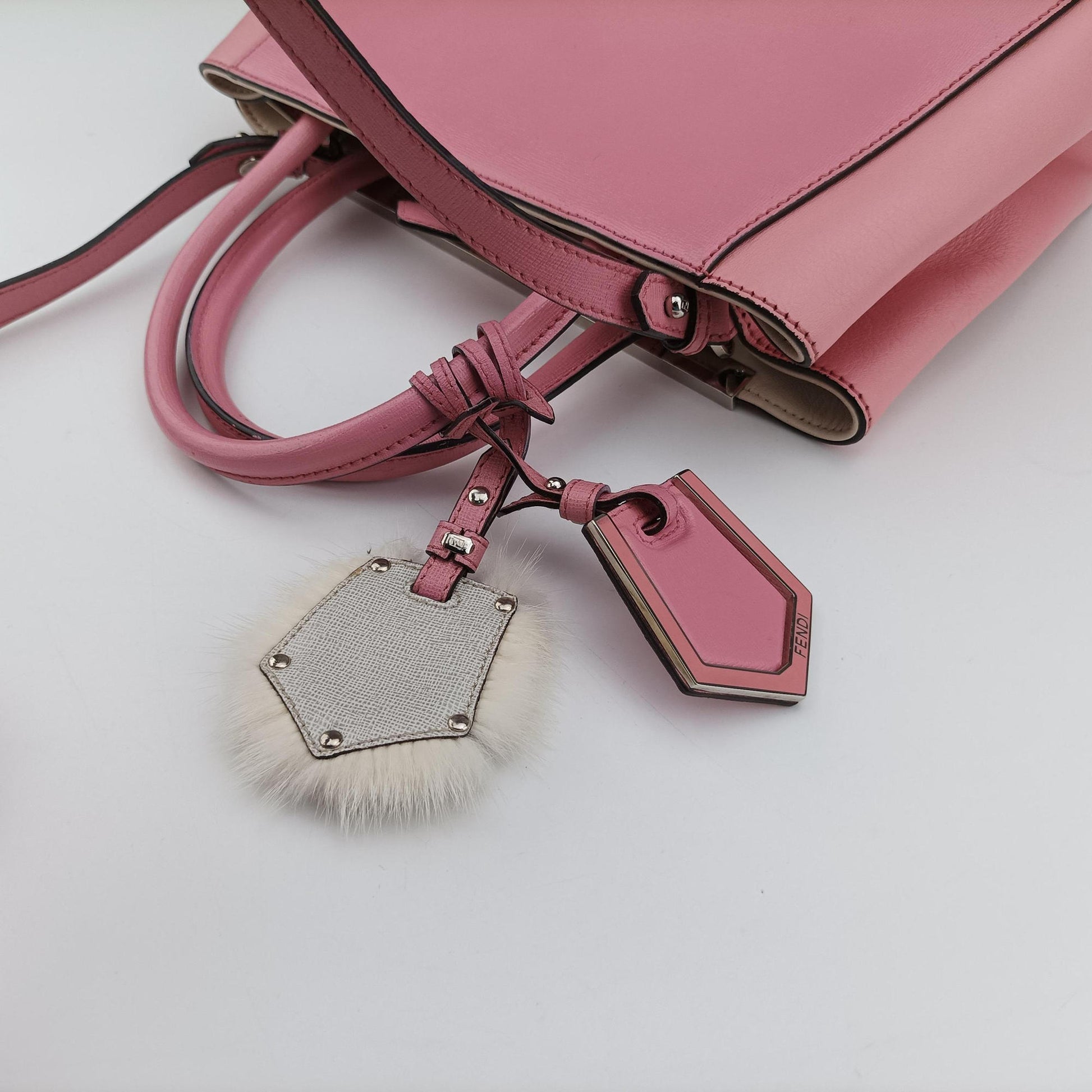 Petite 2 JOURS Pink Leather 8BH253 8BH253-7BX-158-010プチ トゥージュール ピンク レザー 8BH253 8BH253-7BX-158-010