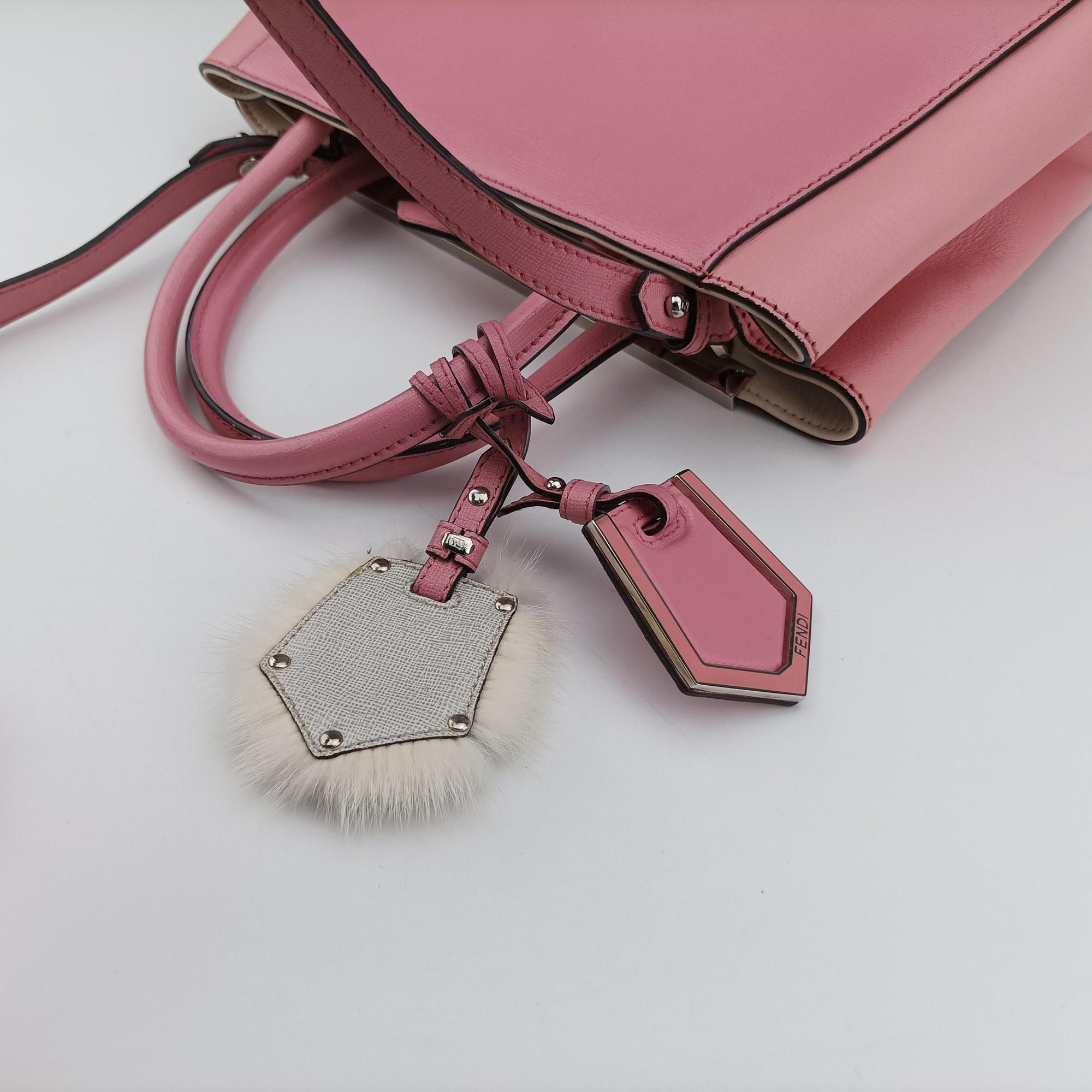 Petite 2 JOURS Pink Leather 8BH253 8BH253-7BX-158-010プチ トゥージュール ピンク レザー 8BH253 8BH253-7BX-158-010