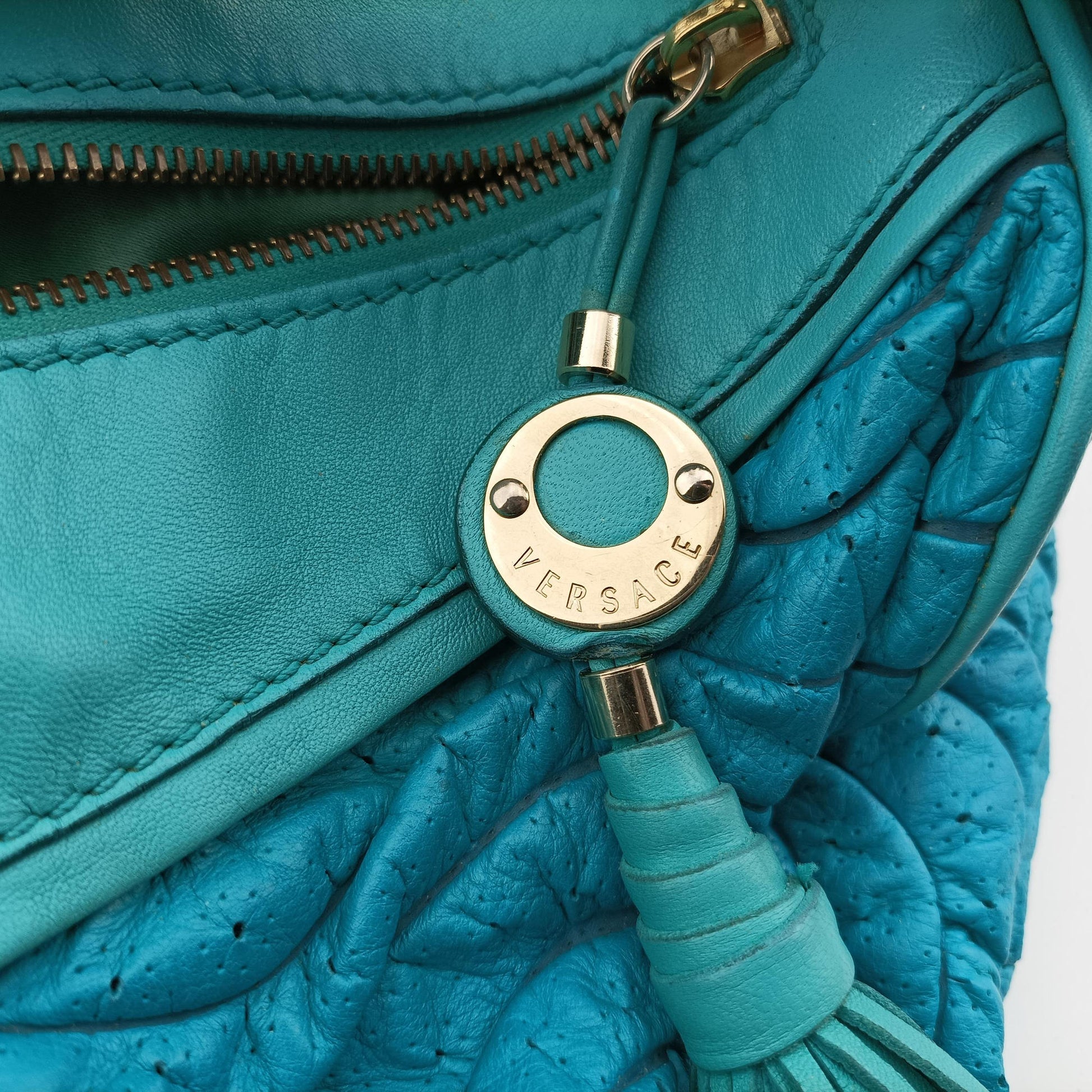 Wavy Ruched Hobo Blue Lambskin ウェーブ シャーリング ホーボー ブルー ラムレザー 