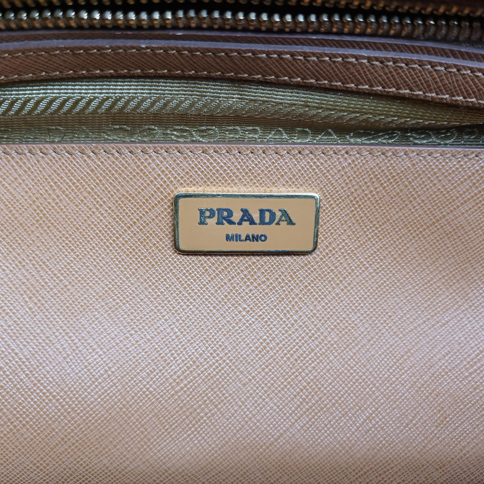Galleria brown×orange SAFFIANO Leather B2274C 25ガレリア ブラウン×オレンジ サフィアーノレザー B2274C 25