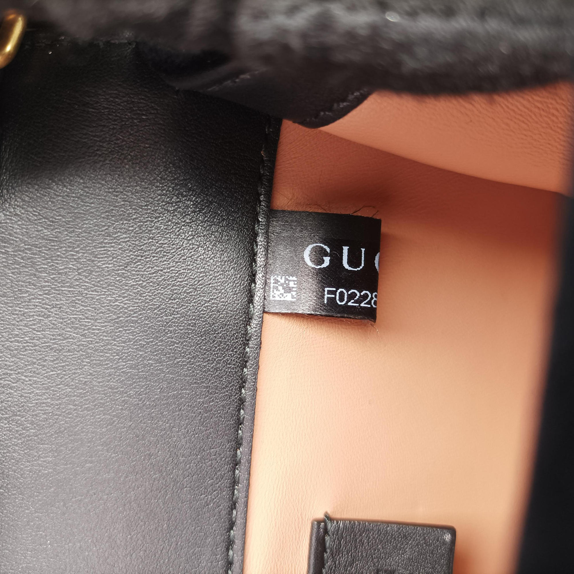 Broadway Black velour 489218 F022834900ブロードウェイ ブラック ベロア 489218 F022834900