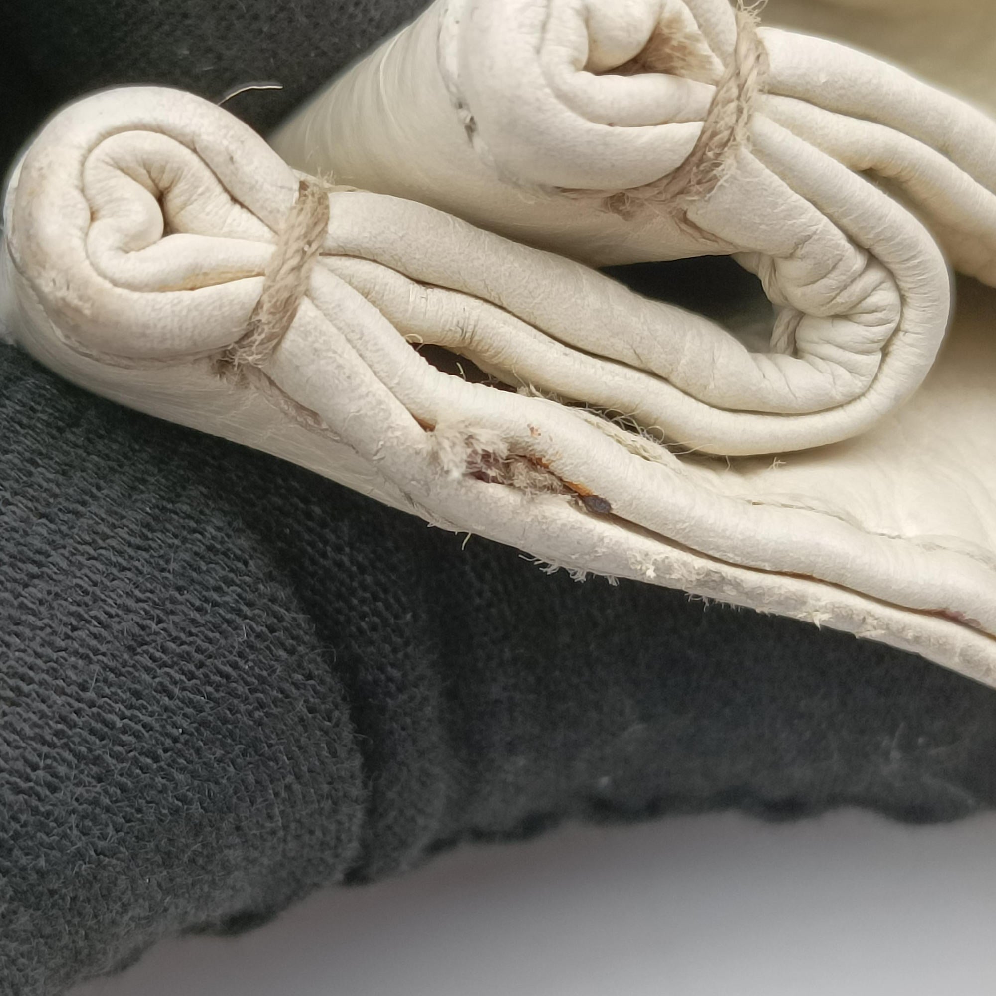 Dialux Queen Large White Leather 189883 H1752785ダイラックス クイーン ラージ ホワイト レザー 189883 H1752785