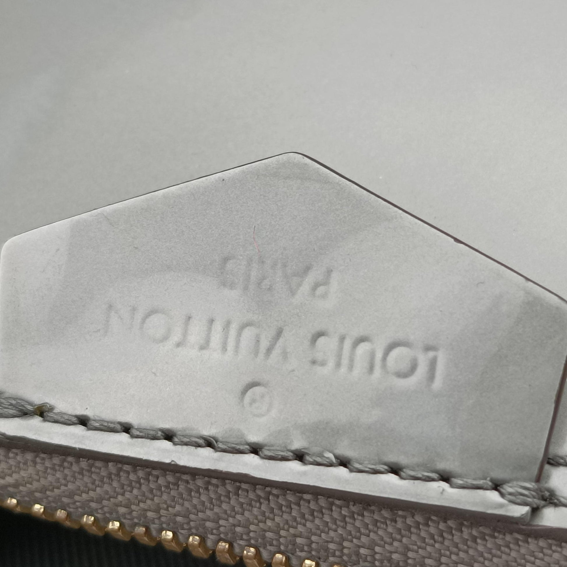 Alma mini chain Silver Vernis M52748 SN2158アルマミニチェーン シルバー ヴェルニ M52748 SN2158
