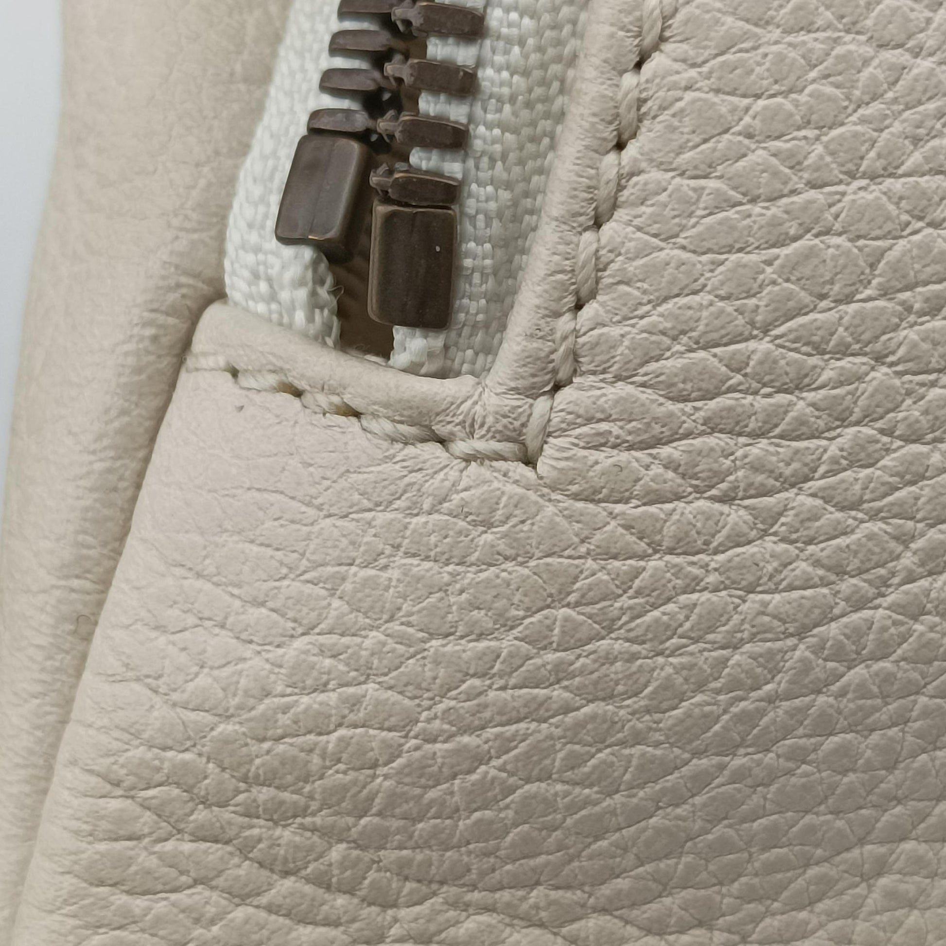 Gucci print White Leather 527792 B031006660グッチプリント ホワイト レザー 527792 B031006660