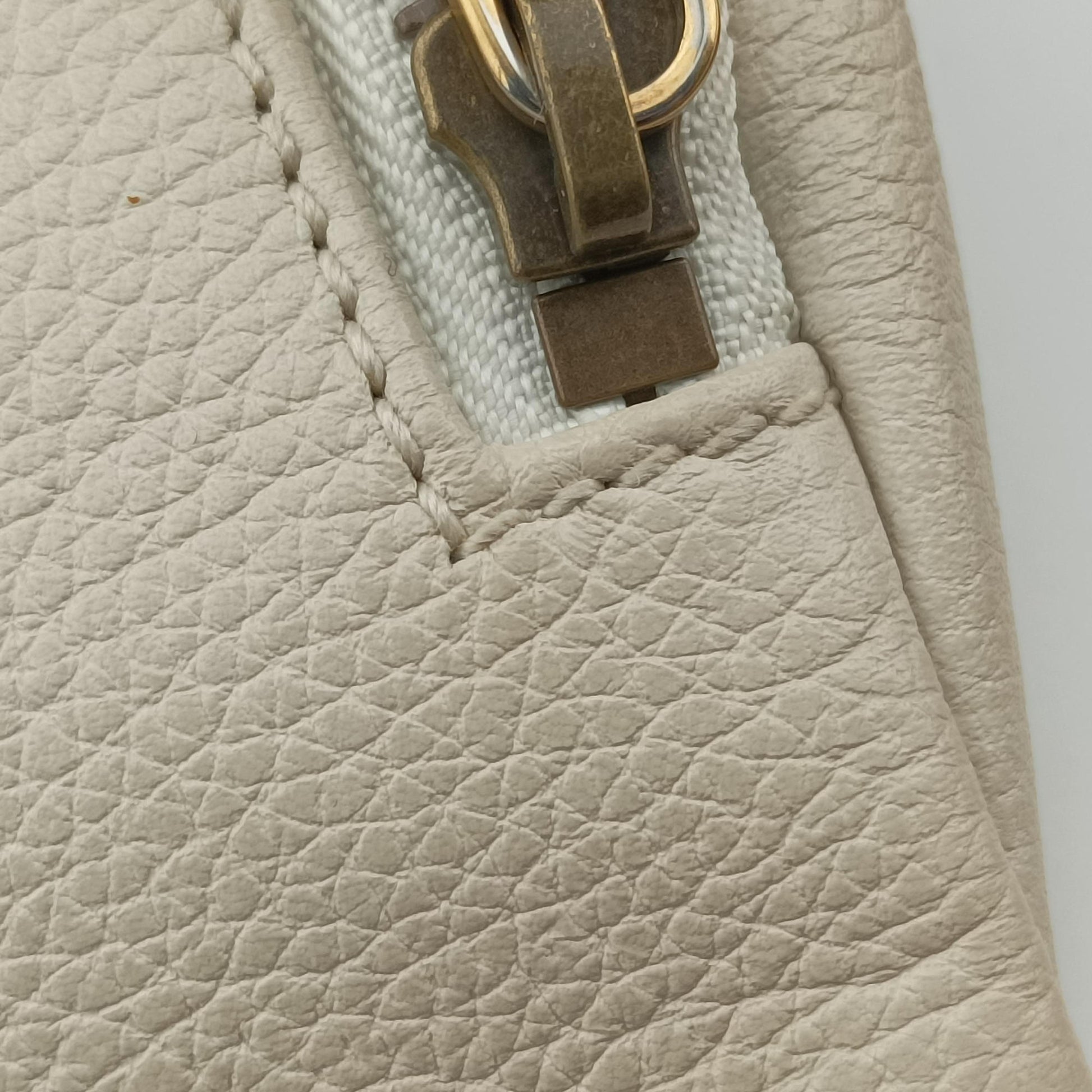 Gucci print White Leather 527792 B031006660グッチプリント ホワイト レザー 527792 B031006660