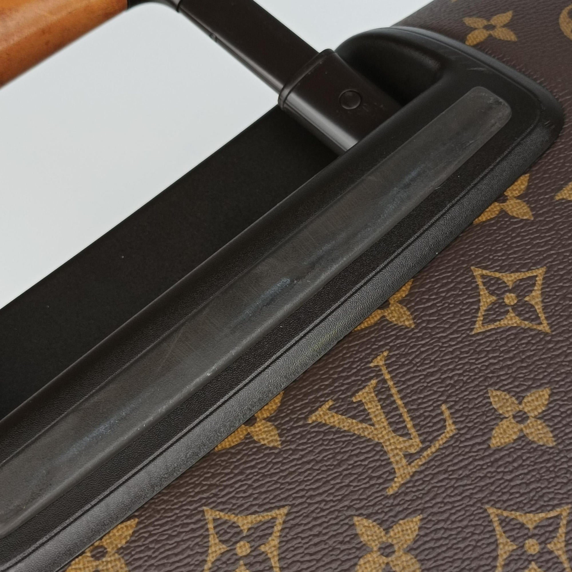 PEGASE 55 Brown Monogram Coated Canvas M23294 DR2135ペガス 55 ブラウン モノグラム キャンバス M23294 DR2135