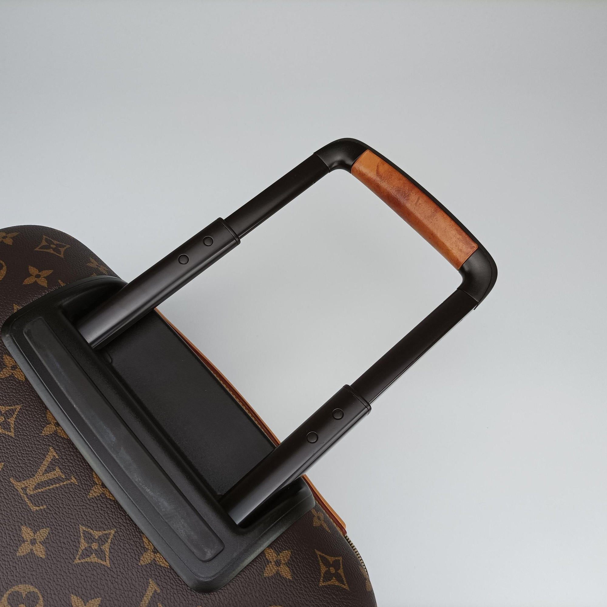 PEGASE 55 Brown Monogram Coated Canvas M23294 DR2135ペガス 55 ブラウン モノグラム キャンバス M23294 DR2135