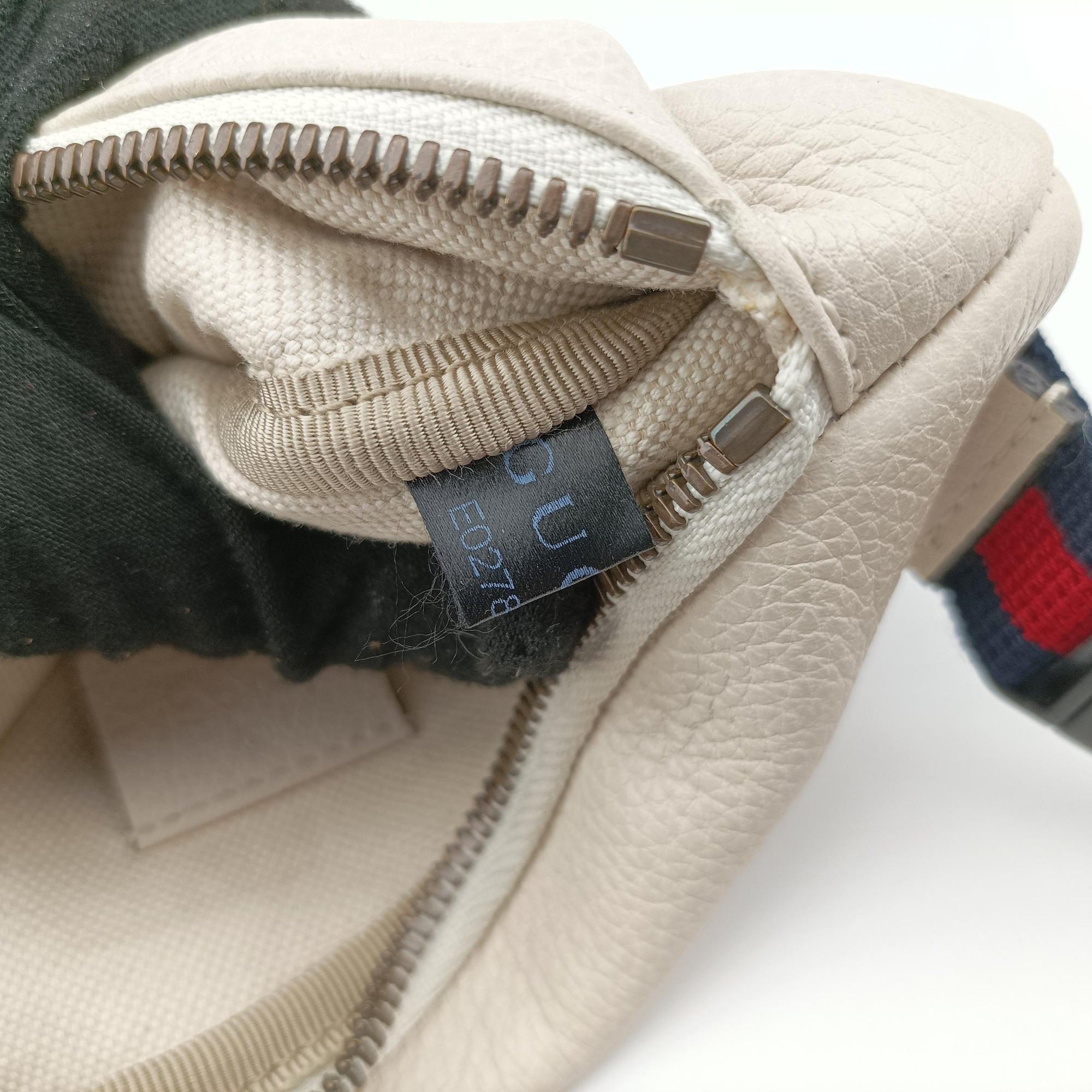 Gucci Print White Leather 527792 E027889335グッチプリント ホワイト レザー 527792 E027889335