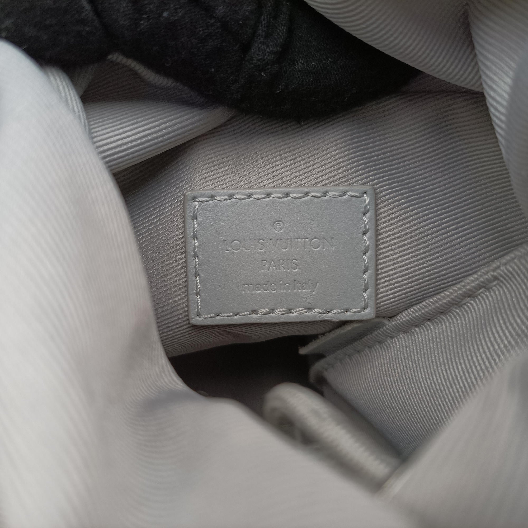 Logo Chalk Nano Bag BLANC Monogram Canvas M44631 NZ2139 IC Chipロゴ チョーク ナノバッグ ブラン モノグラムキャンバス M44631 NZ2139 ICチップ