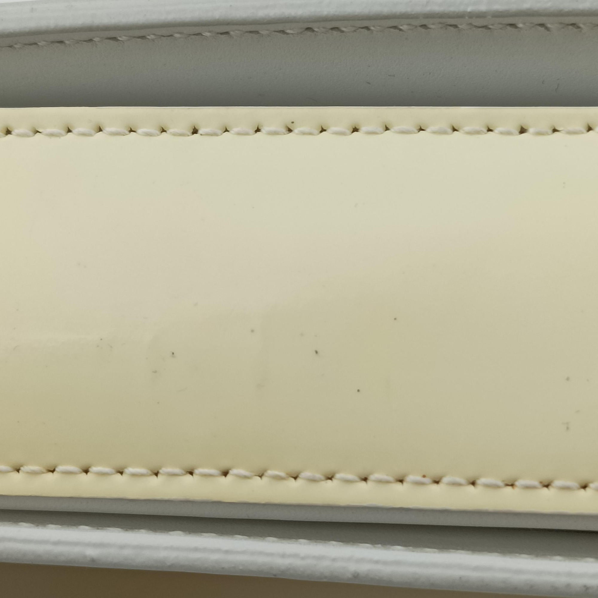 Lulu Bunny Beige x white Leather 367071 ARS367071.0914ルルバニー ベージュ x ホワイト レザー 367071 ARS367071.0914
