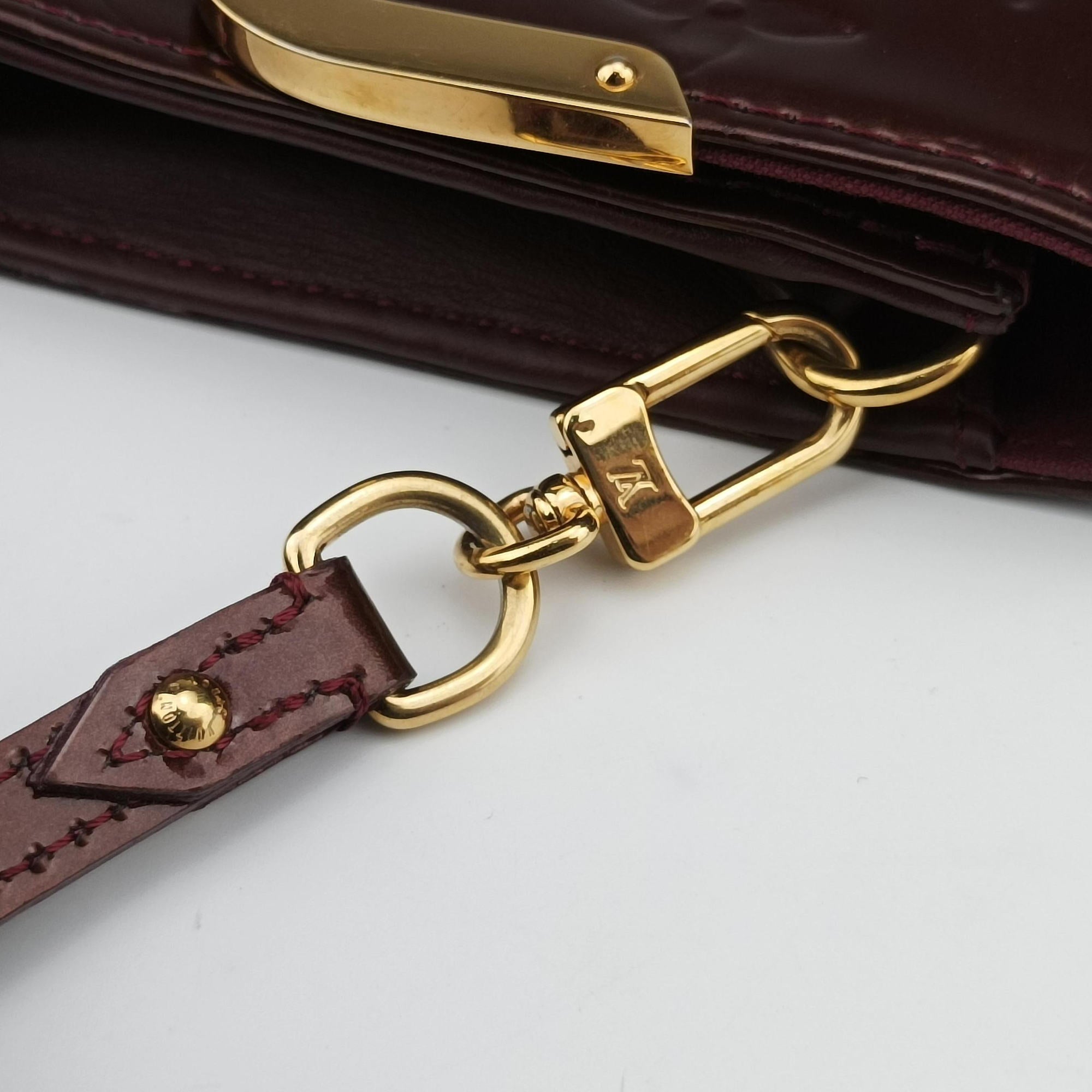 Clutch Ana Amarante Vernis M91549 TR2111クラッチ アナ アマラント ヴェルニ M91549 TR2111