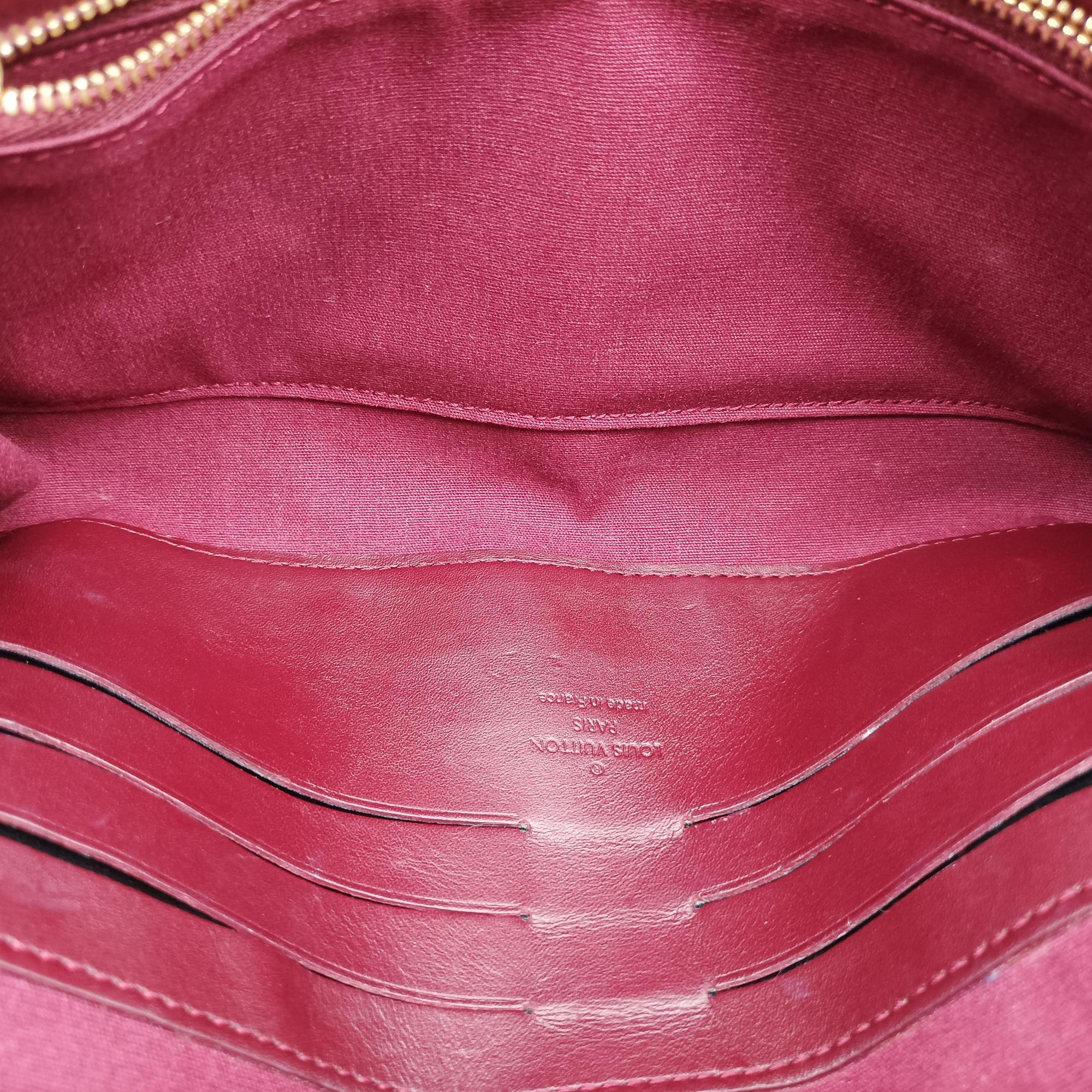 Clutch Ana Amarante Vernis M91549 TR2111クラッチ アナ アマラント ヴェルニ M91549 TR2111