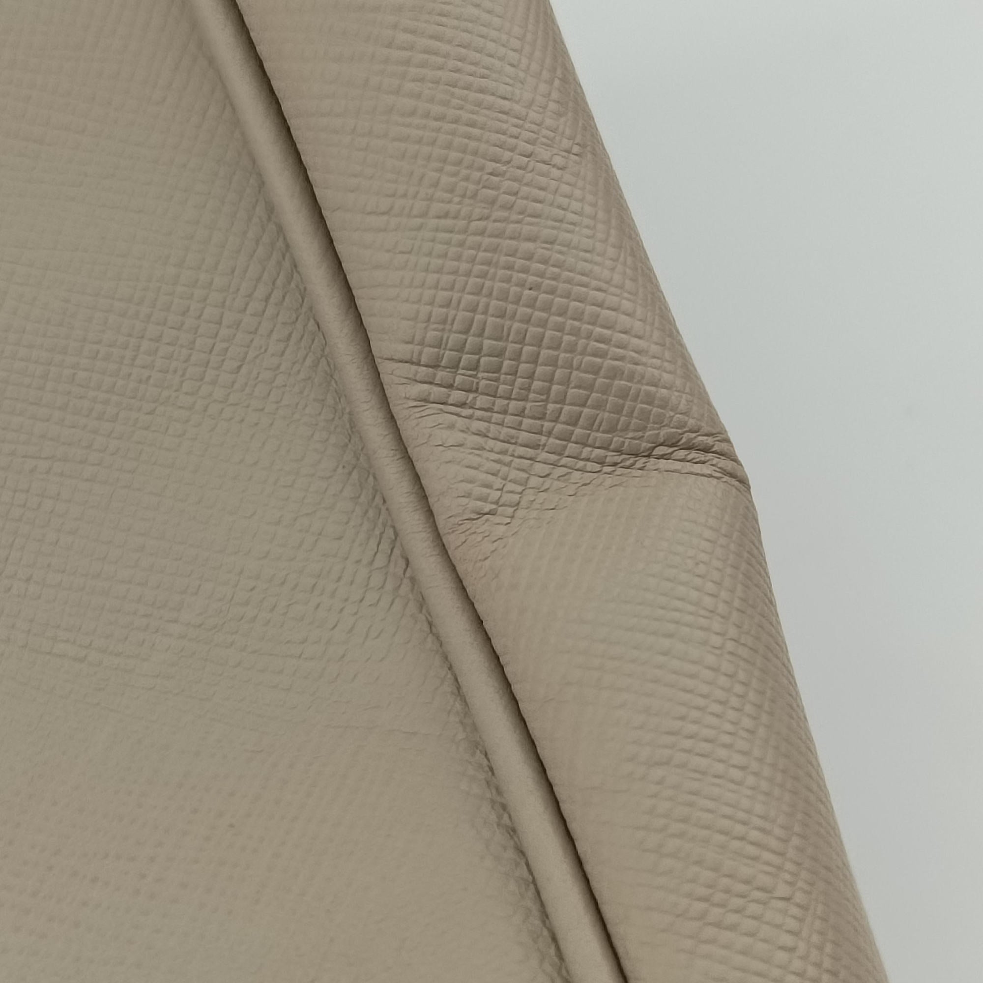 Galleria Beige SAFFIANO Leather BN1802 7 8ガレリア ベージュ サフィアーノレザー BN1802 7 8