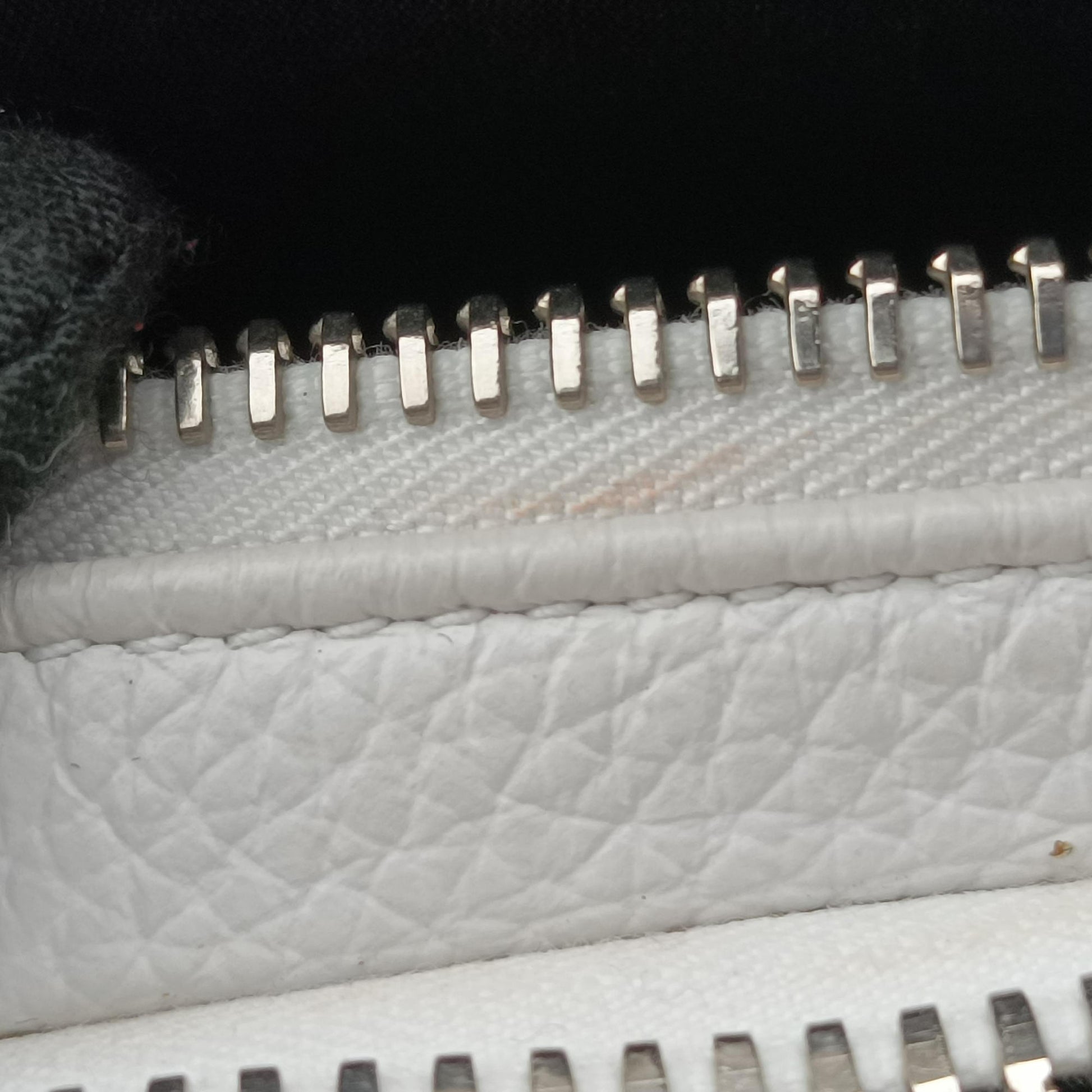 Daniel Arsham collaboration Newspaper Print White Leather 10-BO-1129ダニエルアーシャム コラボ ニュースペーパー ホワイト レザー 10-BO-1129
