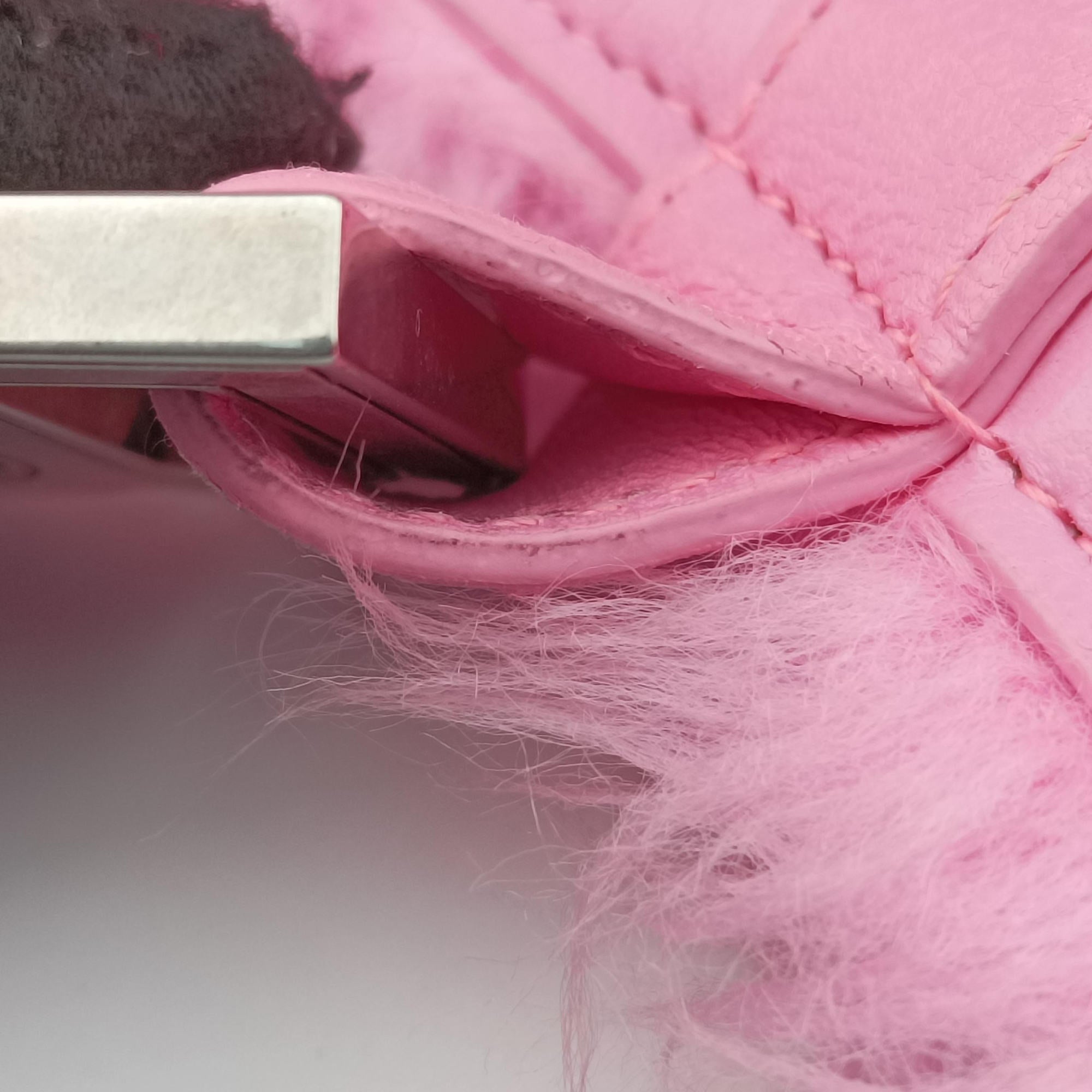 Hourglass Pink Faux fur 715153 5806.P.643888ダウンタウン ピンク フェイクファー 715153 5806.P.643888
