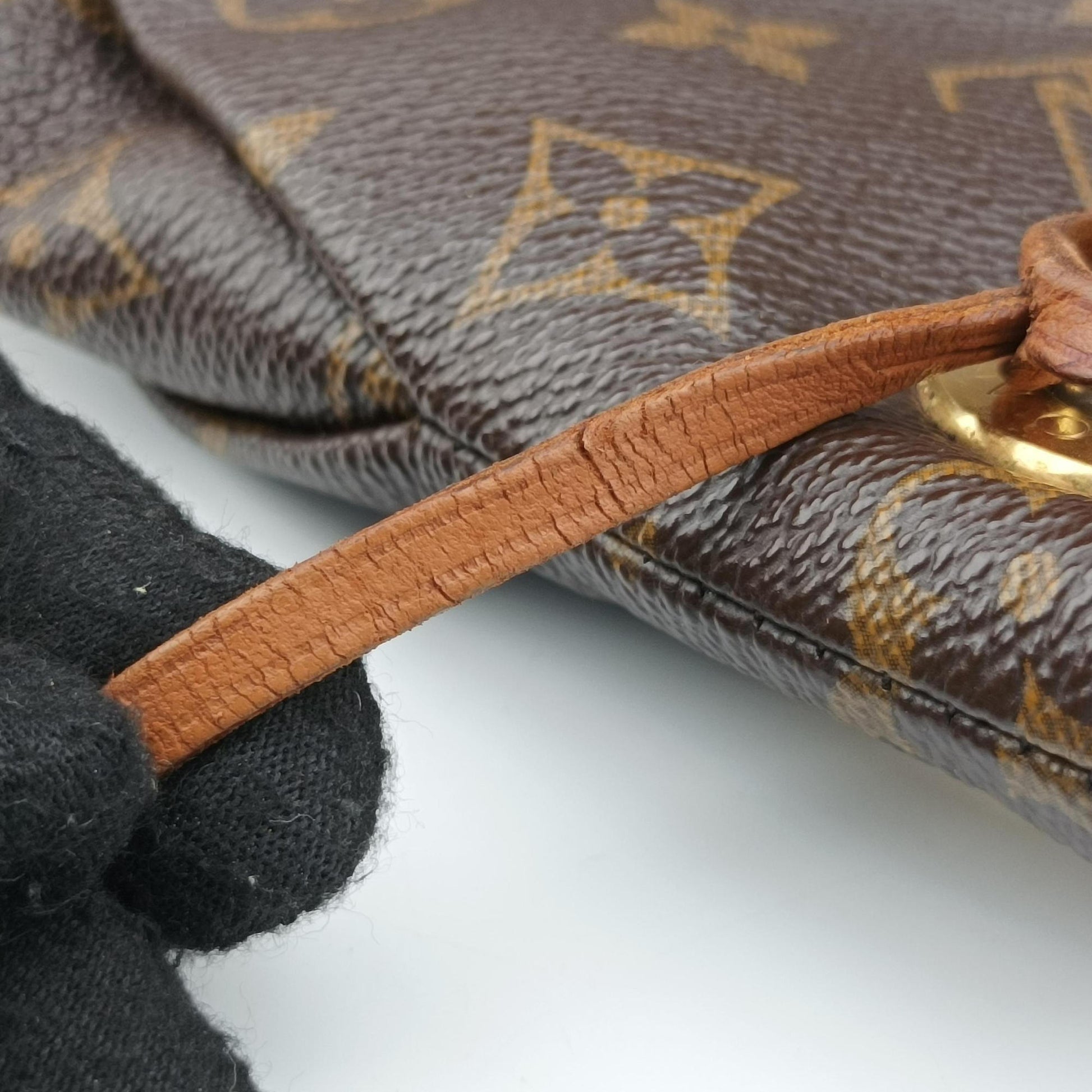 ARTSY MM Brown Monogram Canvas M40249 AR3140アーツィーMM モノグラム/ブラウン モノグラムキャンバス M40249 AR3140