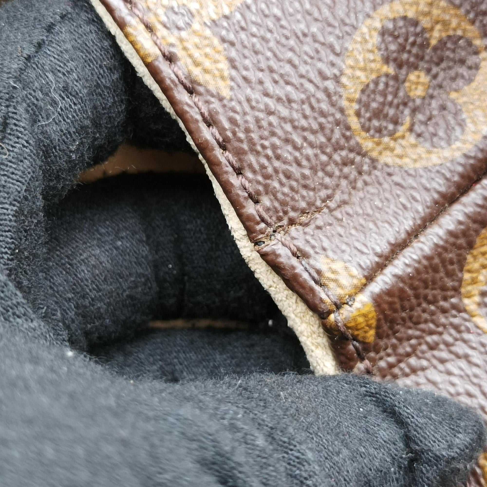 ARTSY MM Brown Monogram Canvas M40249 AR3140アーツィーMM モノグラム/ブラウン モノグラムキャンバス M40249 AR3140