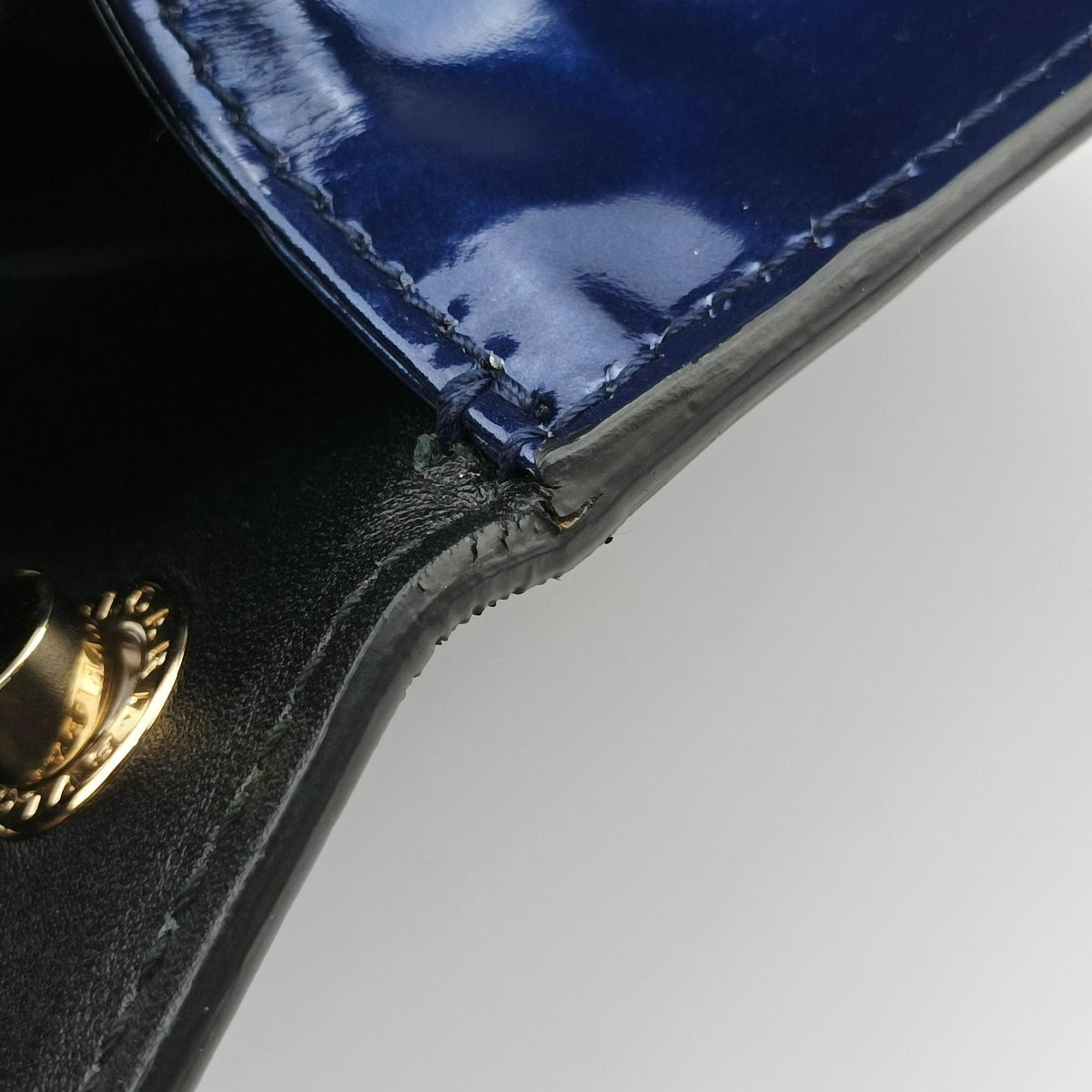 SERPENTI FOREVER Blue Patent DG.D16.281206セルペンティ フォーエバー ブルー パテント DG.D16.281206