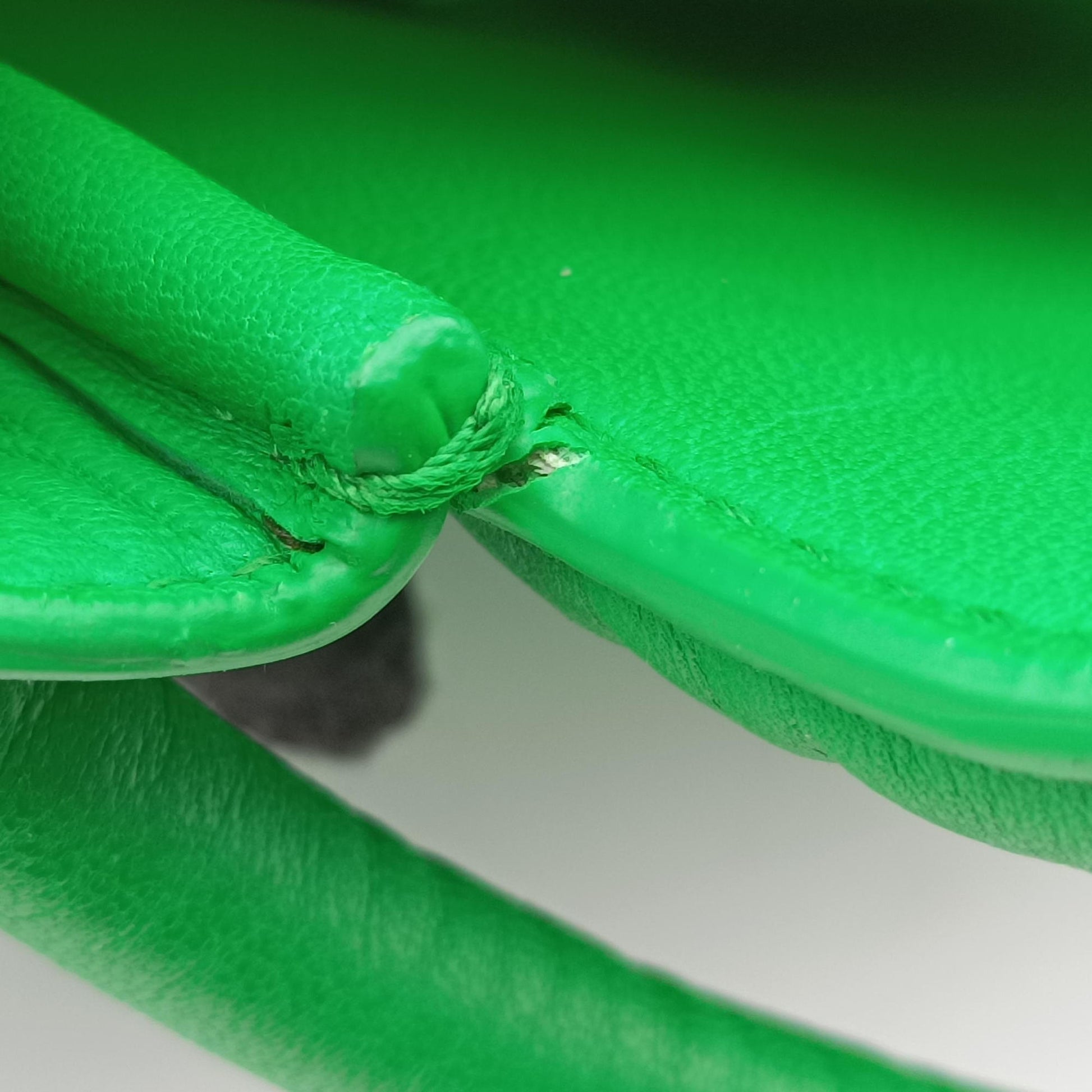 BEAK SMALL Green Leather IC Chipビーク スモール グリーン レザー ICチップ