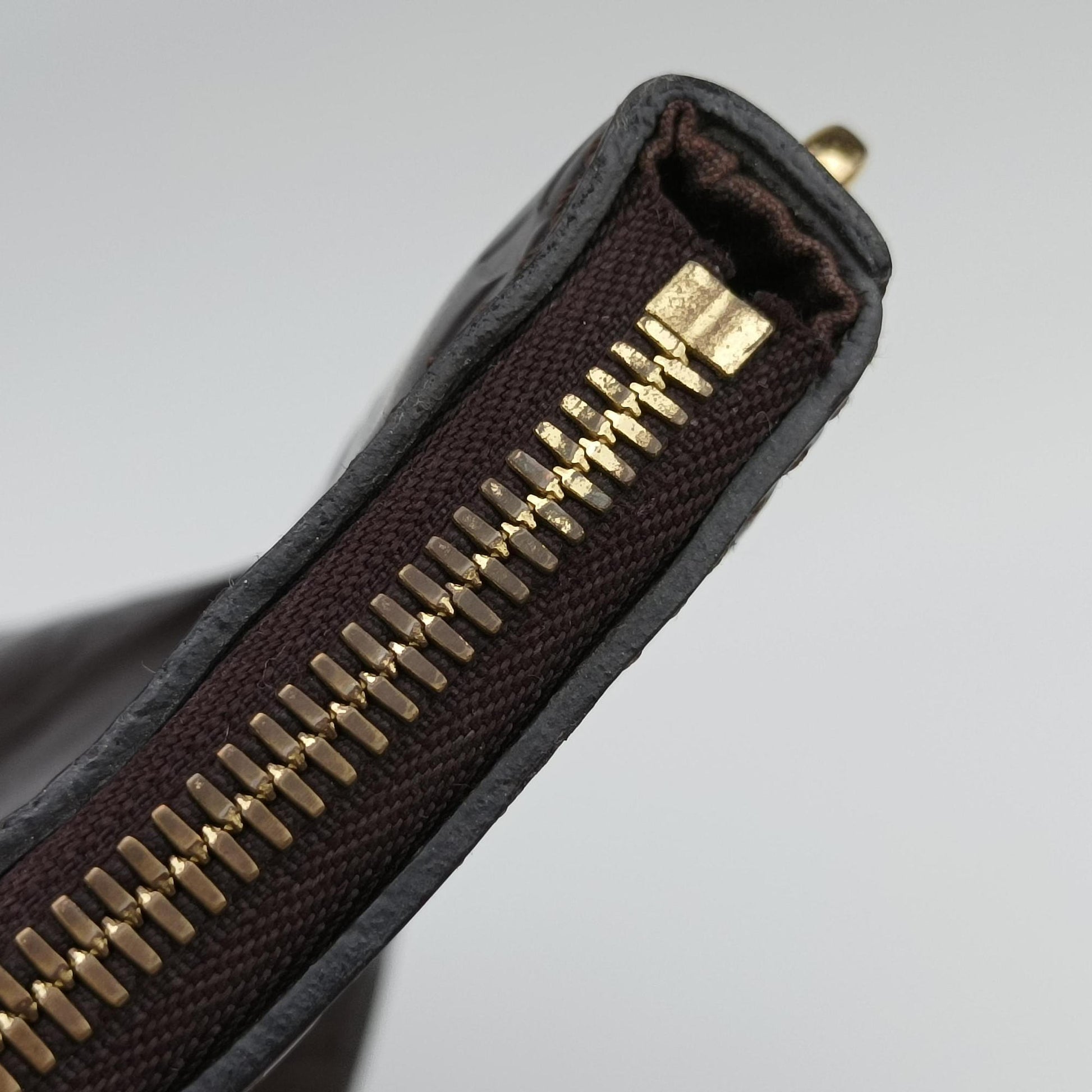 Montebello MM AMARANTE Vernis M90163 DR2134モンテベロMM アマラント ヴェルニ M90163 DR2134