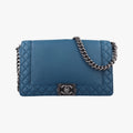 BOY CHANEL Blue Leather A67948 18938141ボーイシャネル ブルー レザー A67948 18938141