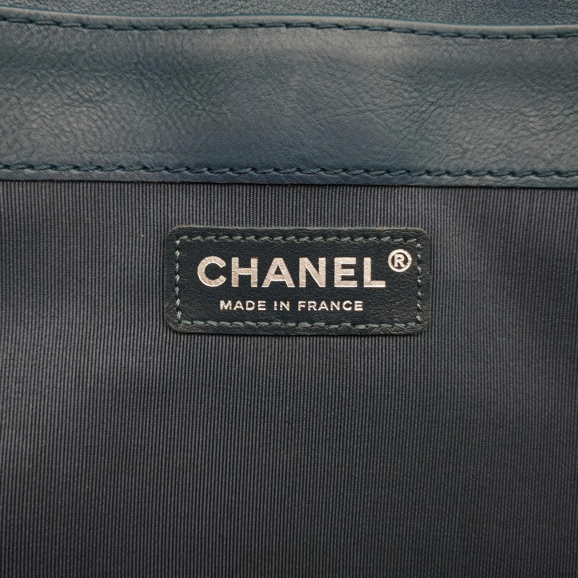 BOY CHANEL Blue Leather A67948 18938141ボーイシャネル ブルー レザー A67948 18938141